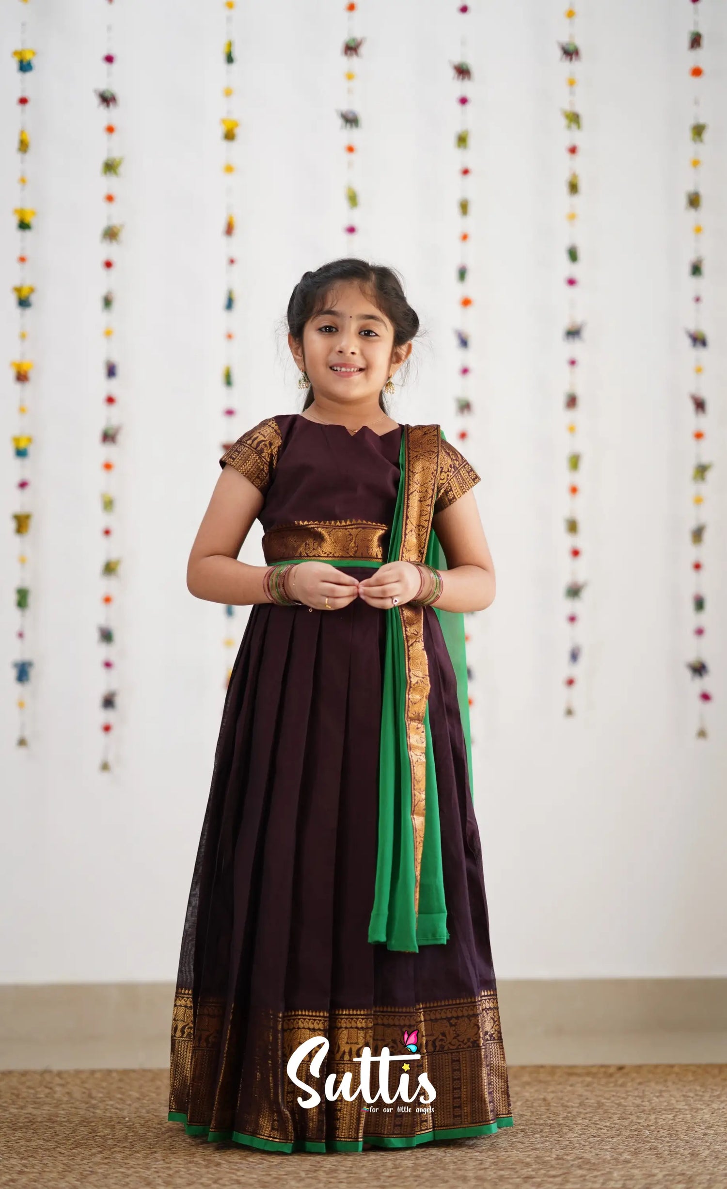 Kumaari Half Saree - Dark Brown &amp; Green Kids-Suttis