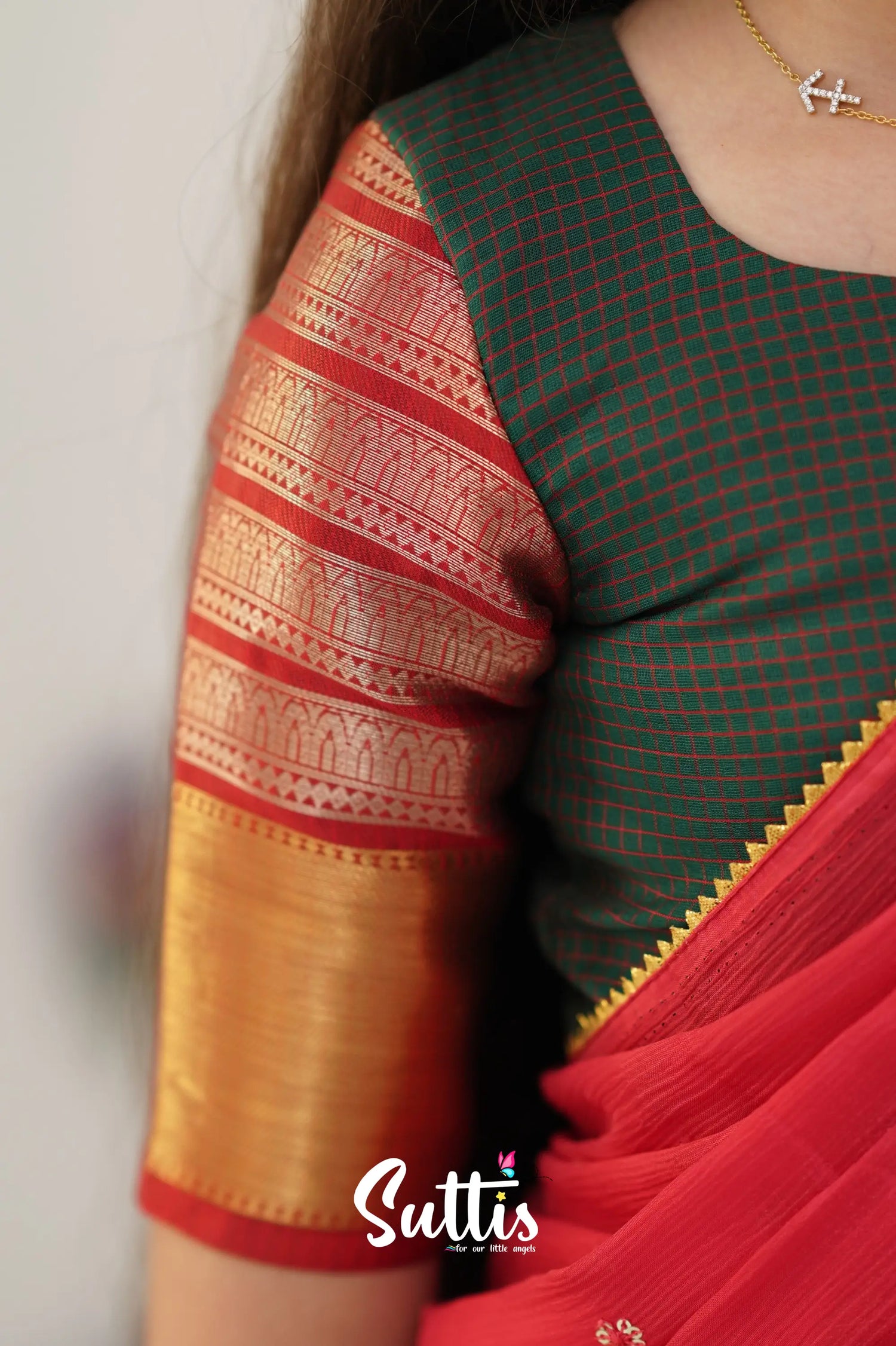 Kumaari Half Saree - Dark Manthalir Green And Red Kids - Suttis