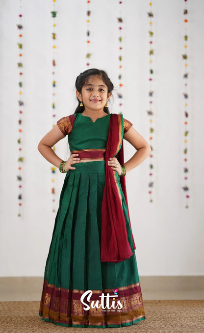 Kumaari Half Saree -Green &amp; Reddish Maroon Kids-Suttis