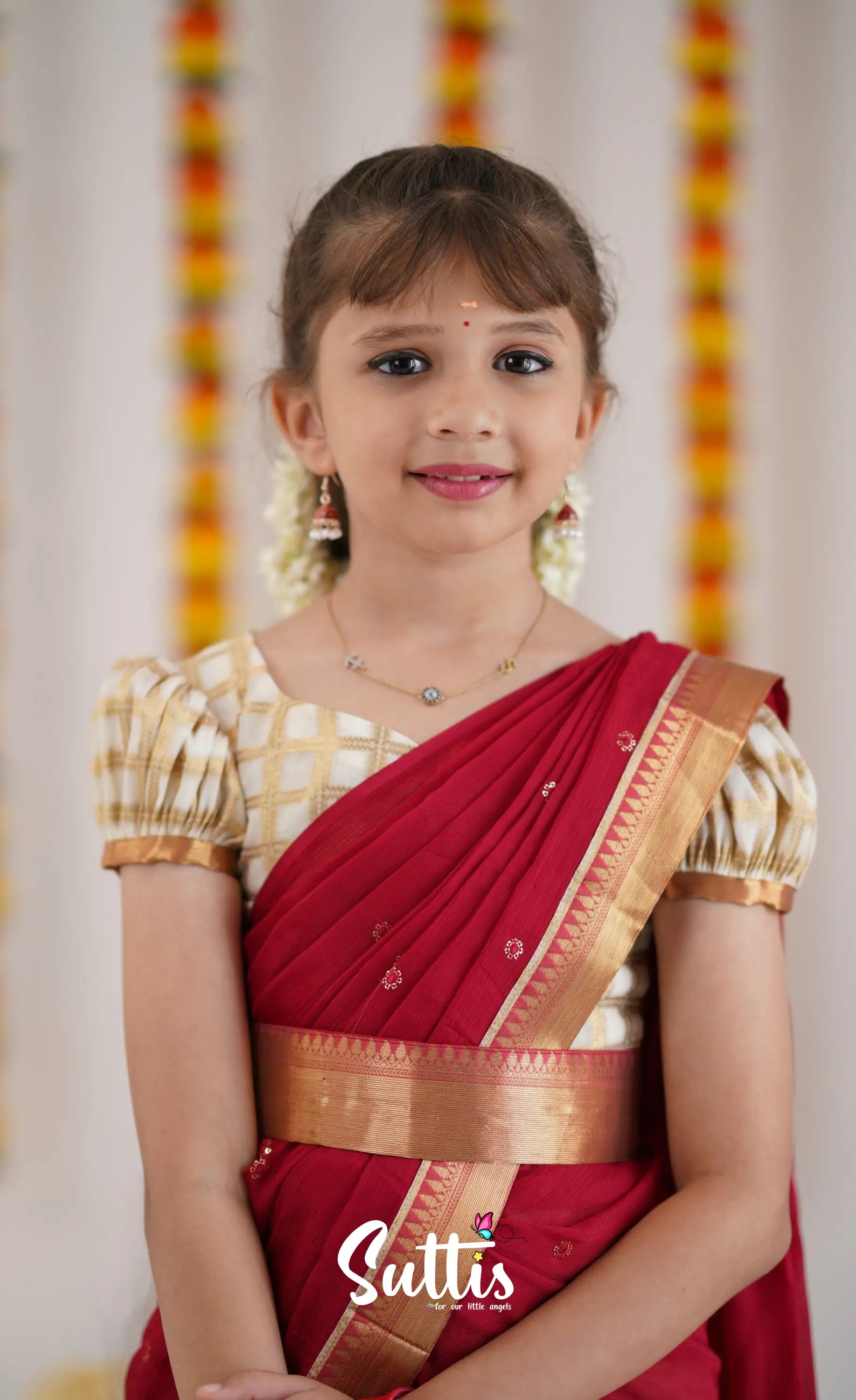 Kumaari Half Saree - Off White And Tone Of Red Kids-Suttis