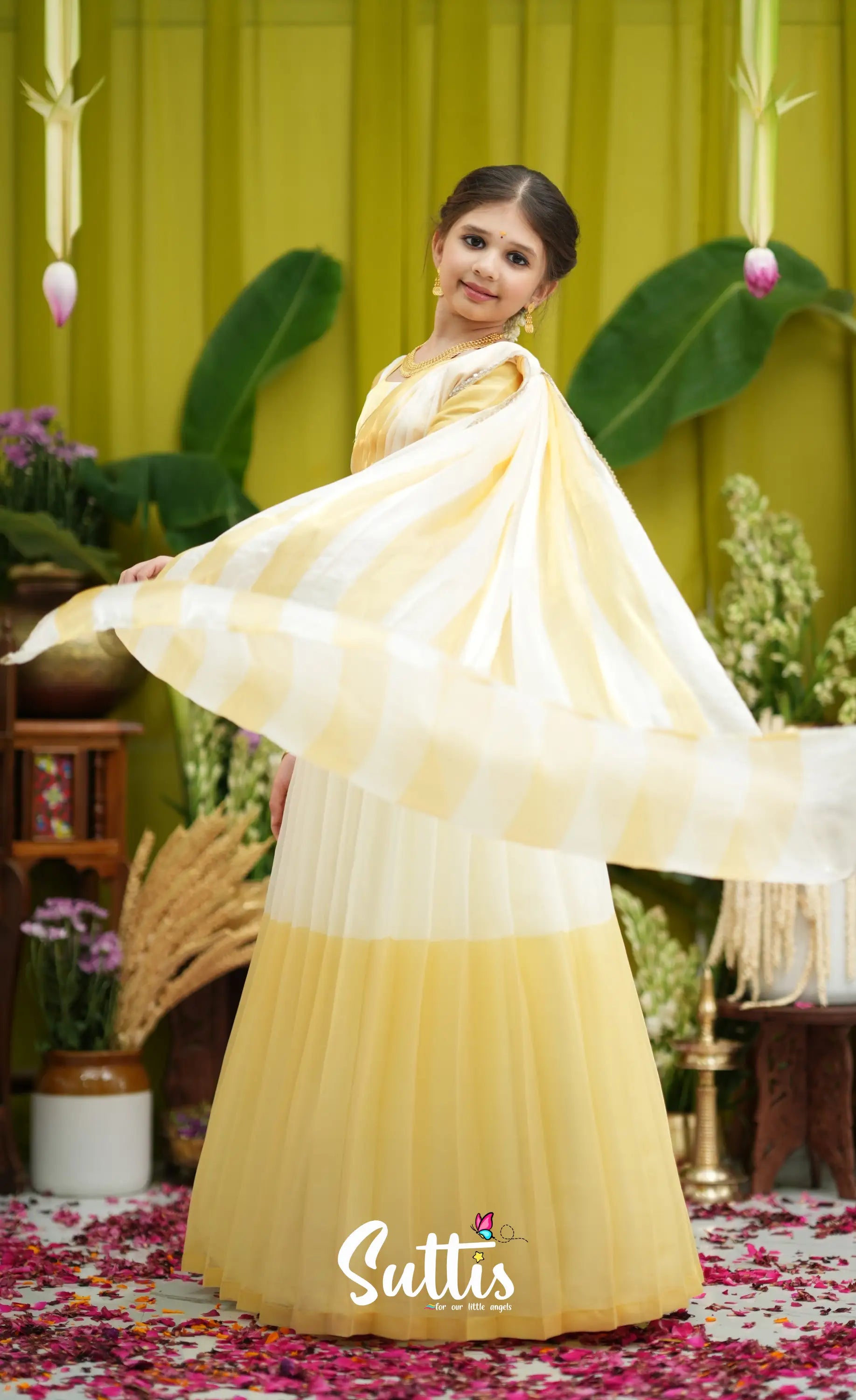 Kumaari Kids Half Saree - Milky white and Gold - Kids-Suttis