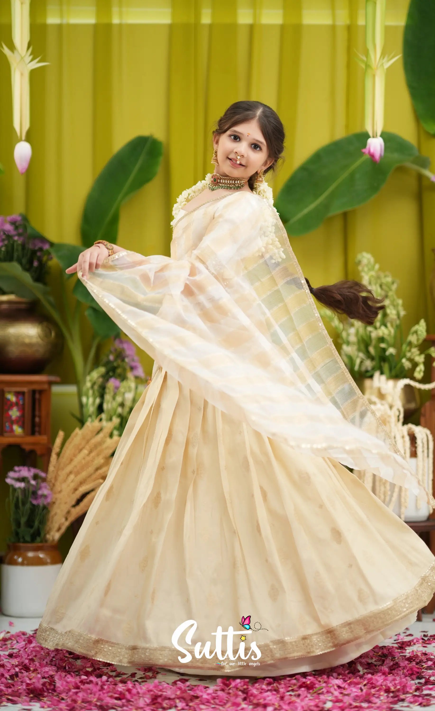 Kumaari Kids Half Saree - Off white and Gold - Kids-Suttis
