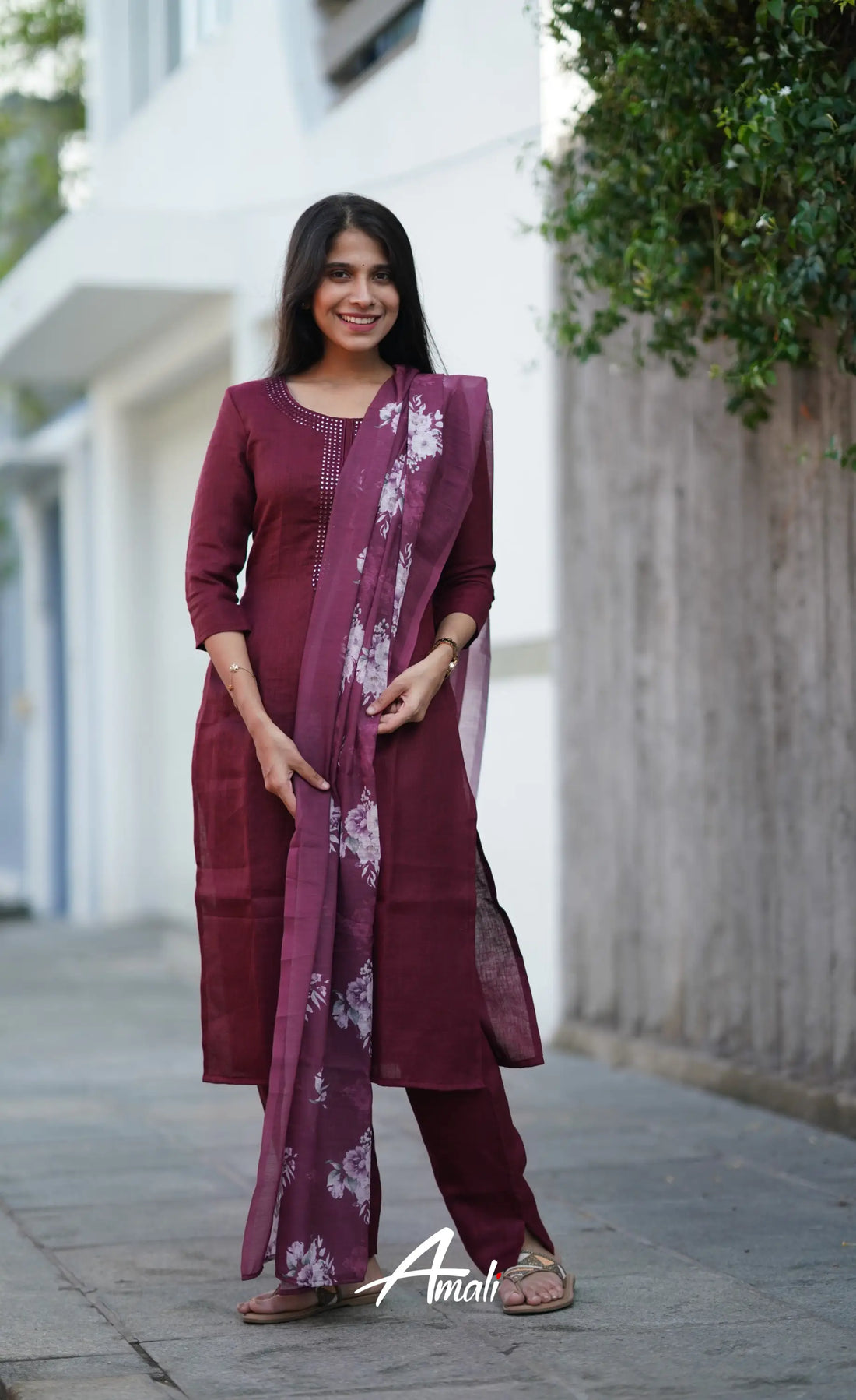 Laila Semi Linen Salwar - Maroon Salwar