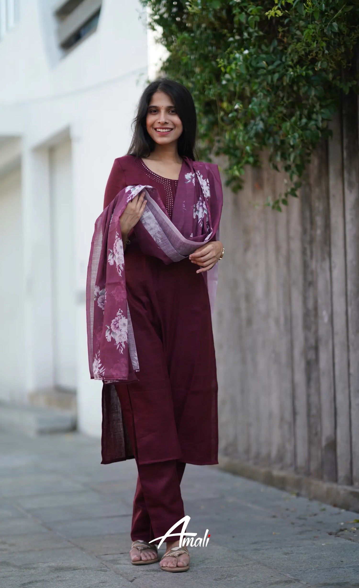 Laila Semi Linen Salwar - Maroon Salwar