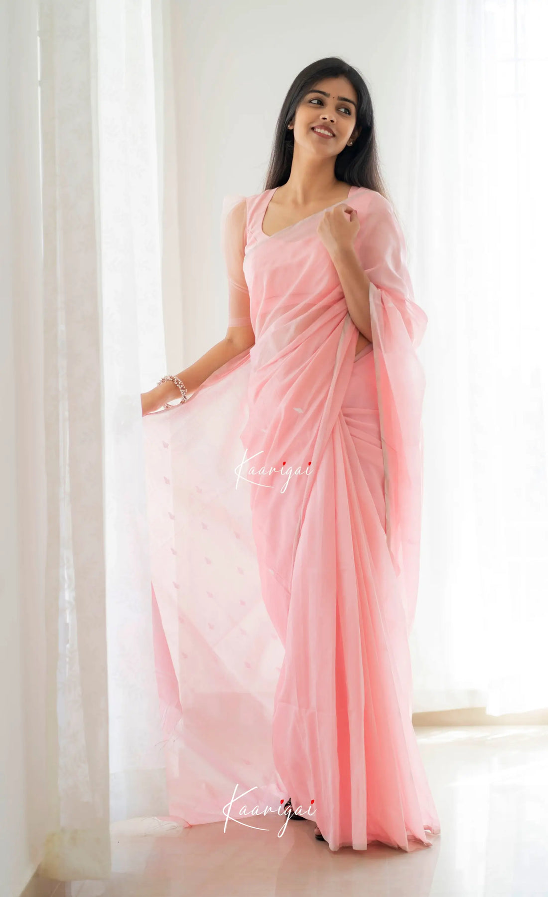 Aadrika - Baby Pink Pure Maheswari Silk Cotton Saree Sarees