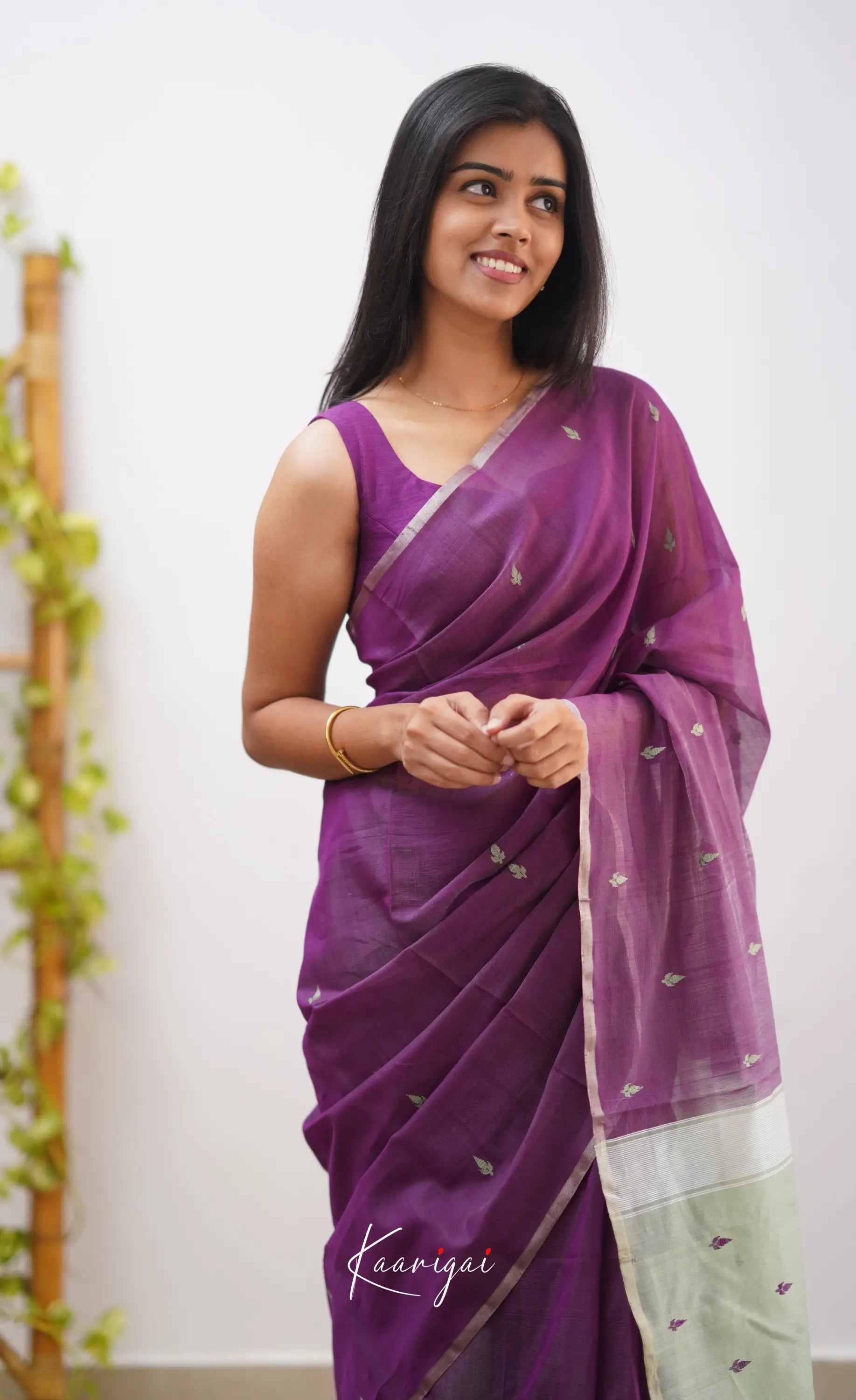 Aadrika- Dark Purple And Pastel Green Pure Maheshwari Silk Cotton Saree Sarees