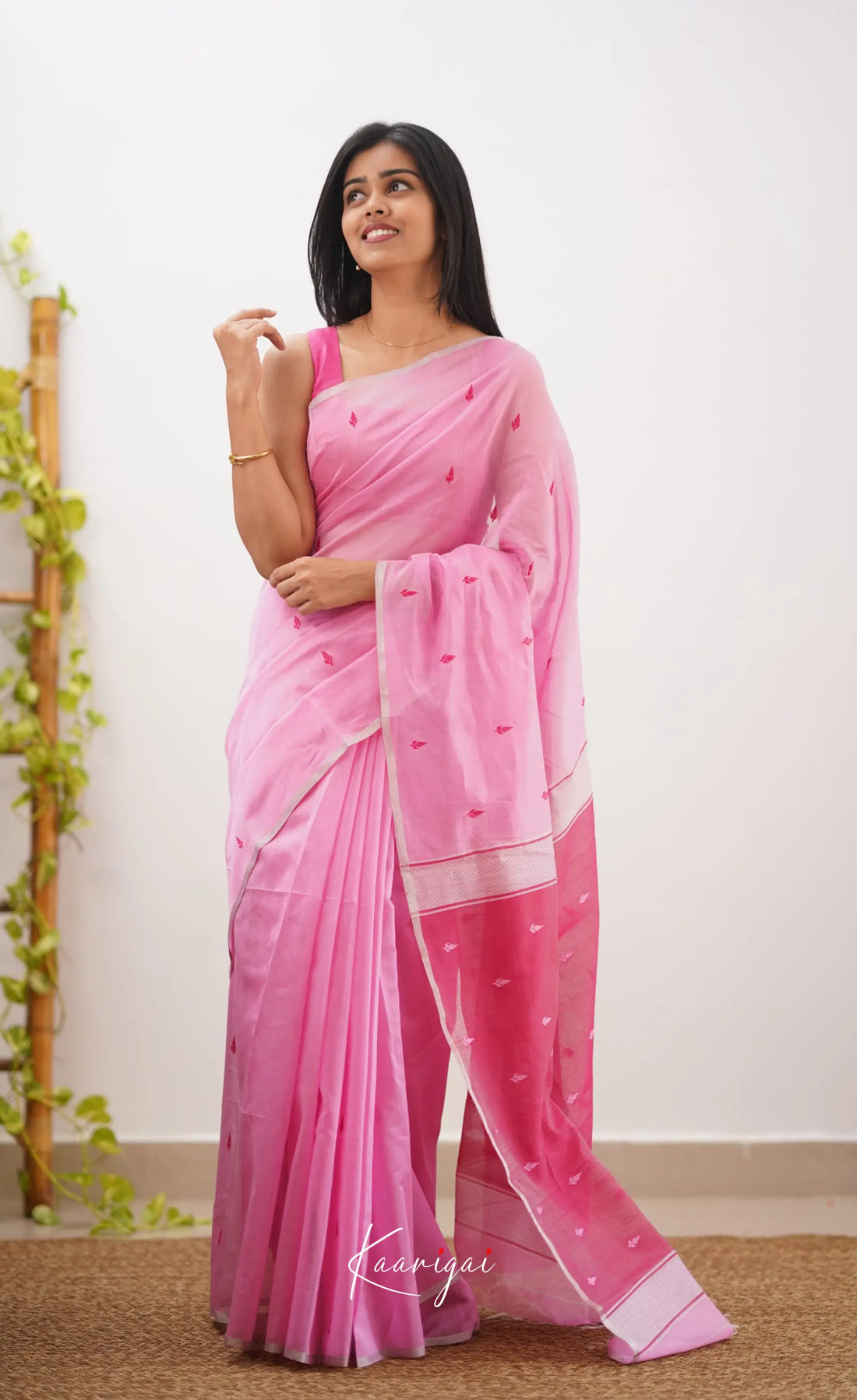 Aadrika- Light Pink And Dark Pure Maheshwari Silk Cotton Saree Sarees