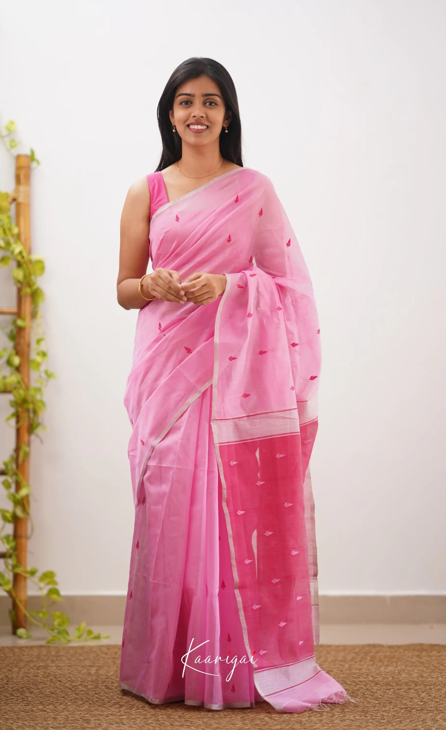 Aadrika- Light Pink And Dark Pure Maheshwari Silk Cotton Saree Sarees