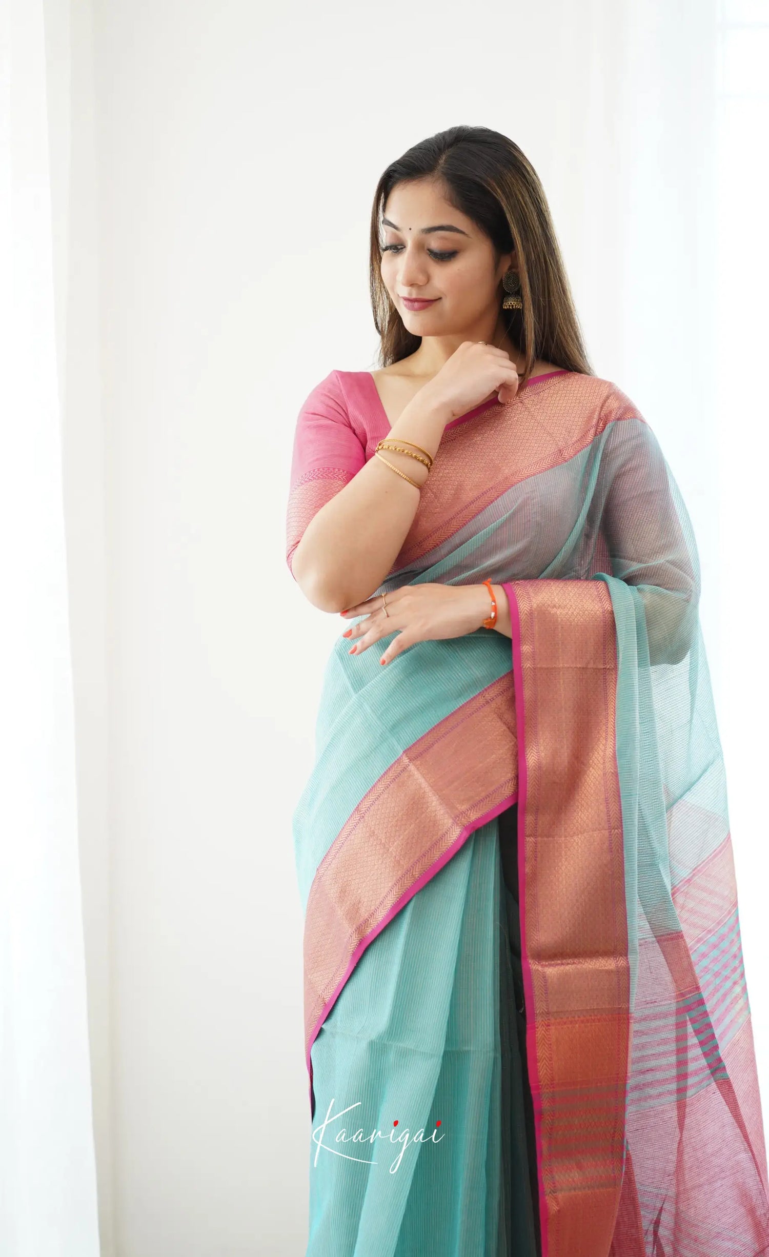 Maanvi- Light Teal Maheswari Silk Cotton Halfsaree Sarees