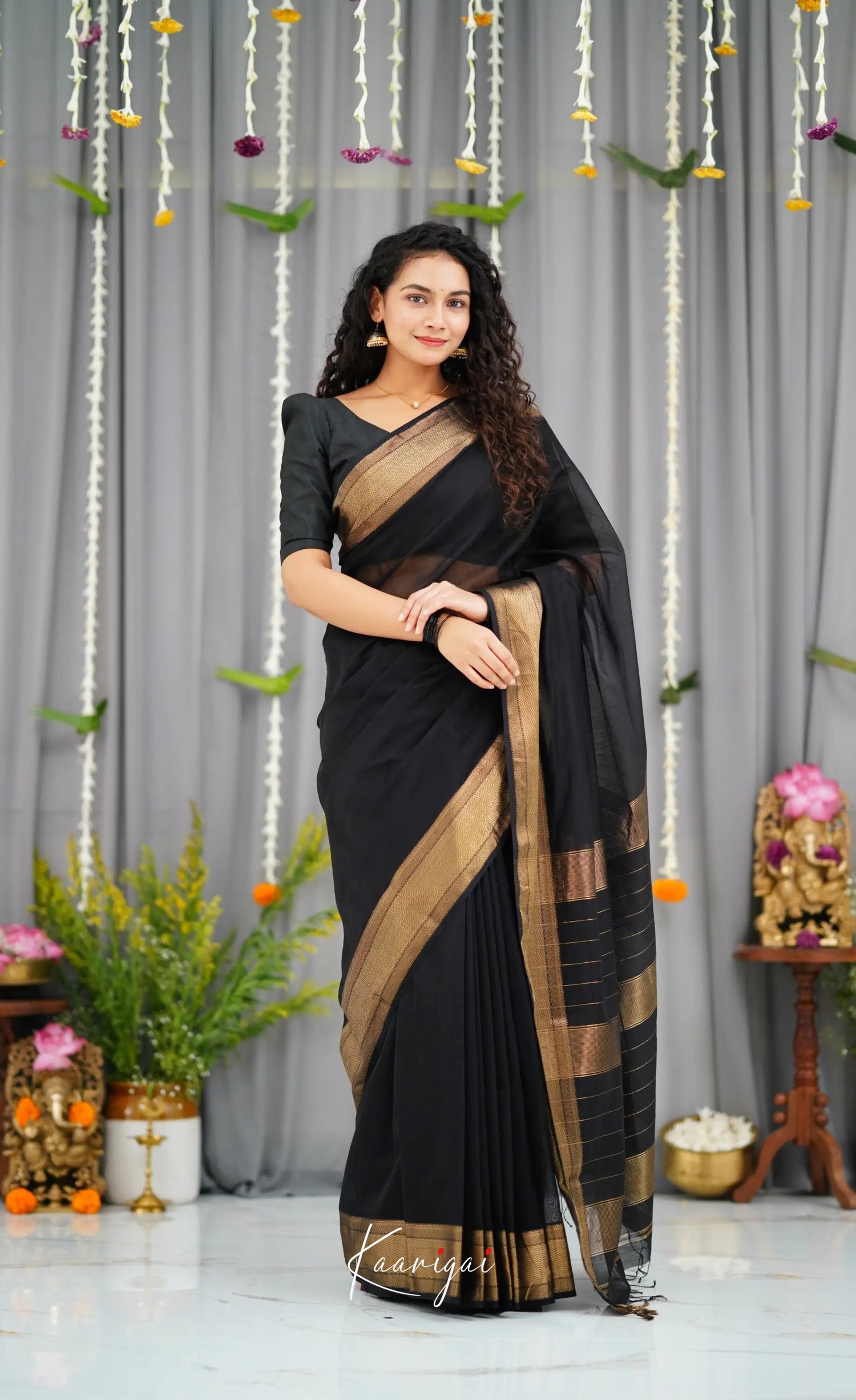 Maanvi Maheswari Silk Cotton Saree Black – Ivalinmabia