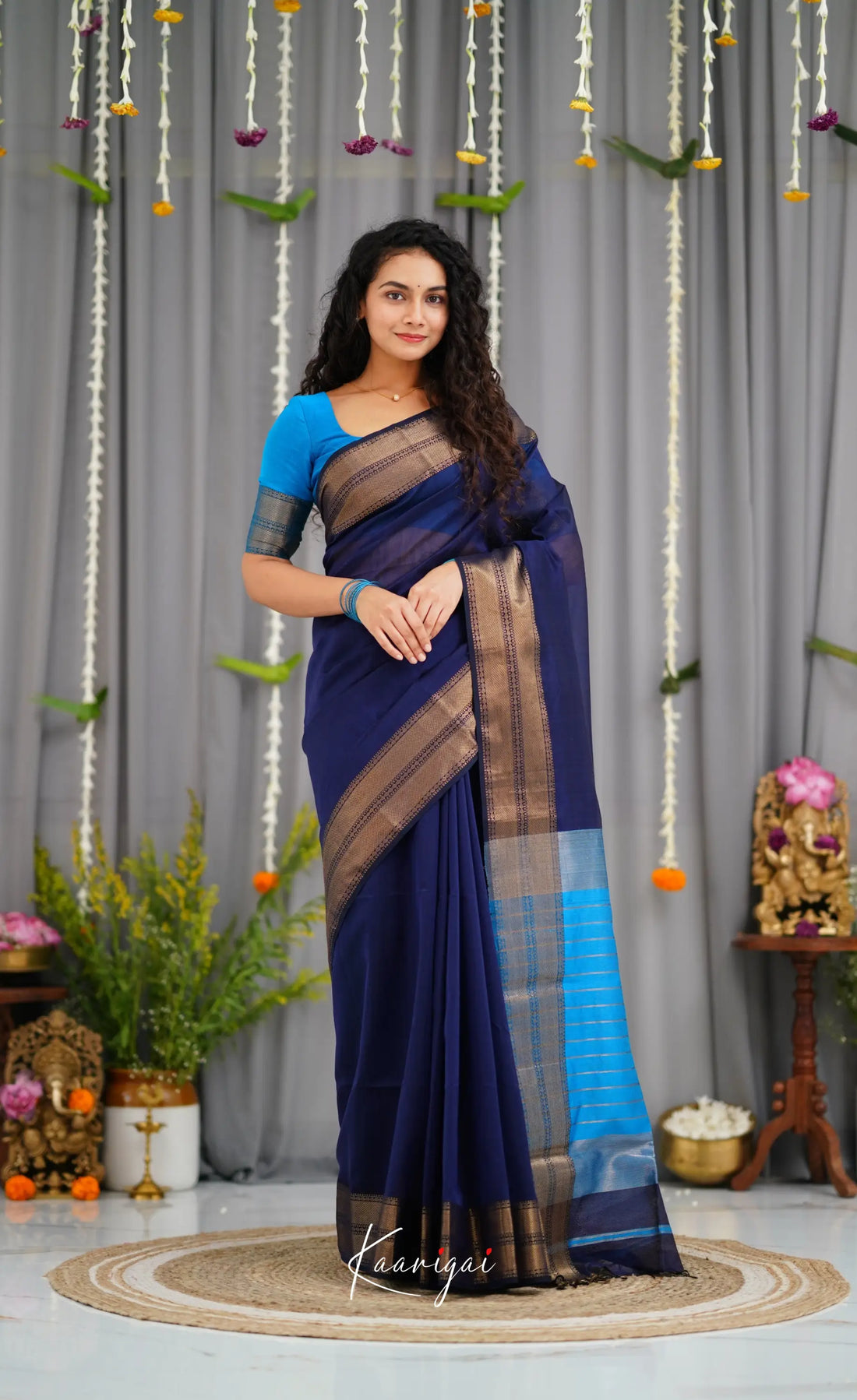 Maanvi Maheswari Silk Cotton Saree - Navy Blue and Light Blue Sarees