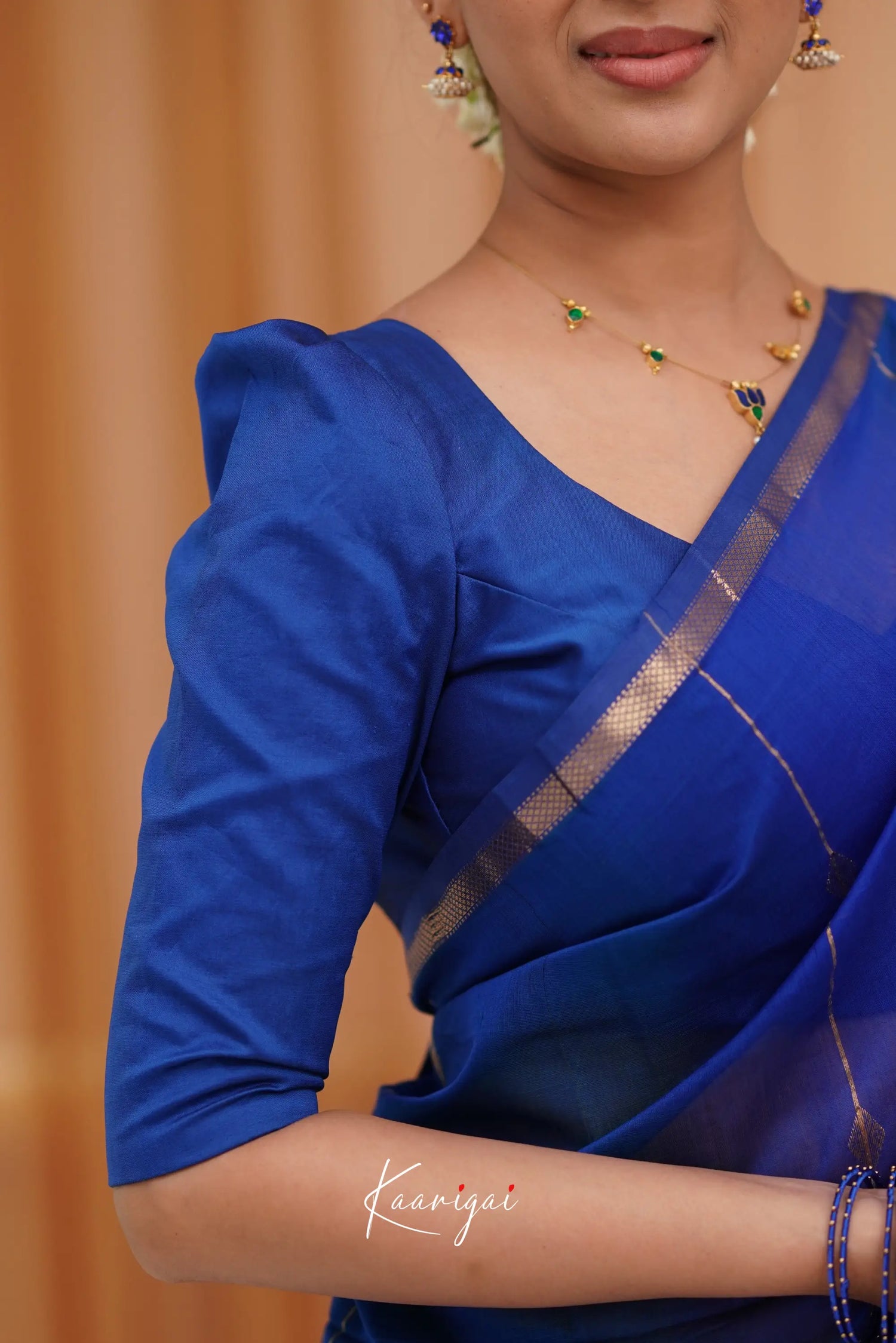 Maanvi Maheswari Silk Cotton Saree - Royal Blue Sarees