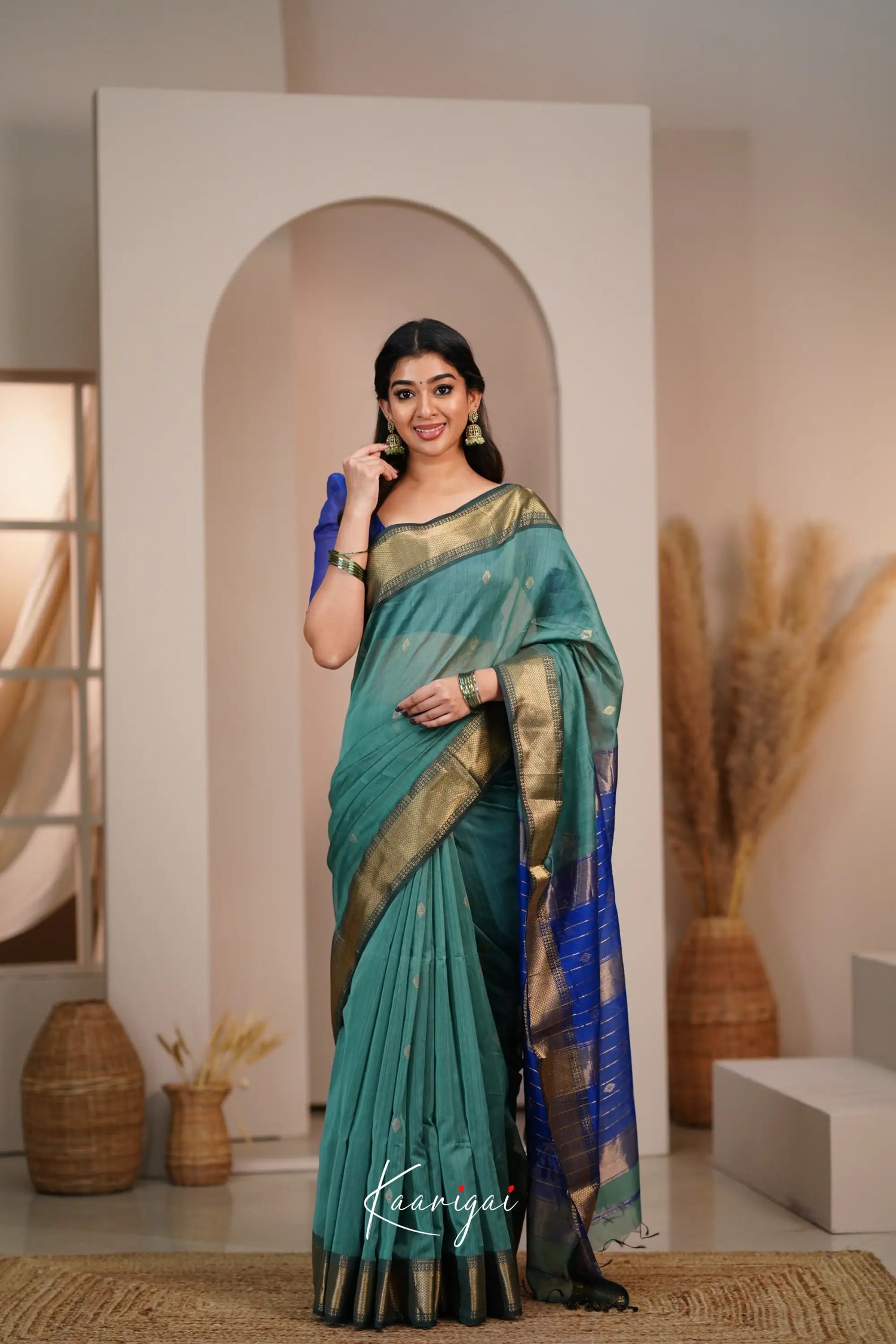 Maanvi Maheswari Silk Cotton Saree - Teal Blue And Royal Sarees