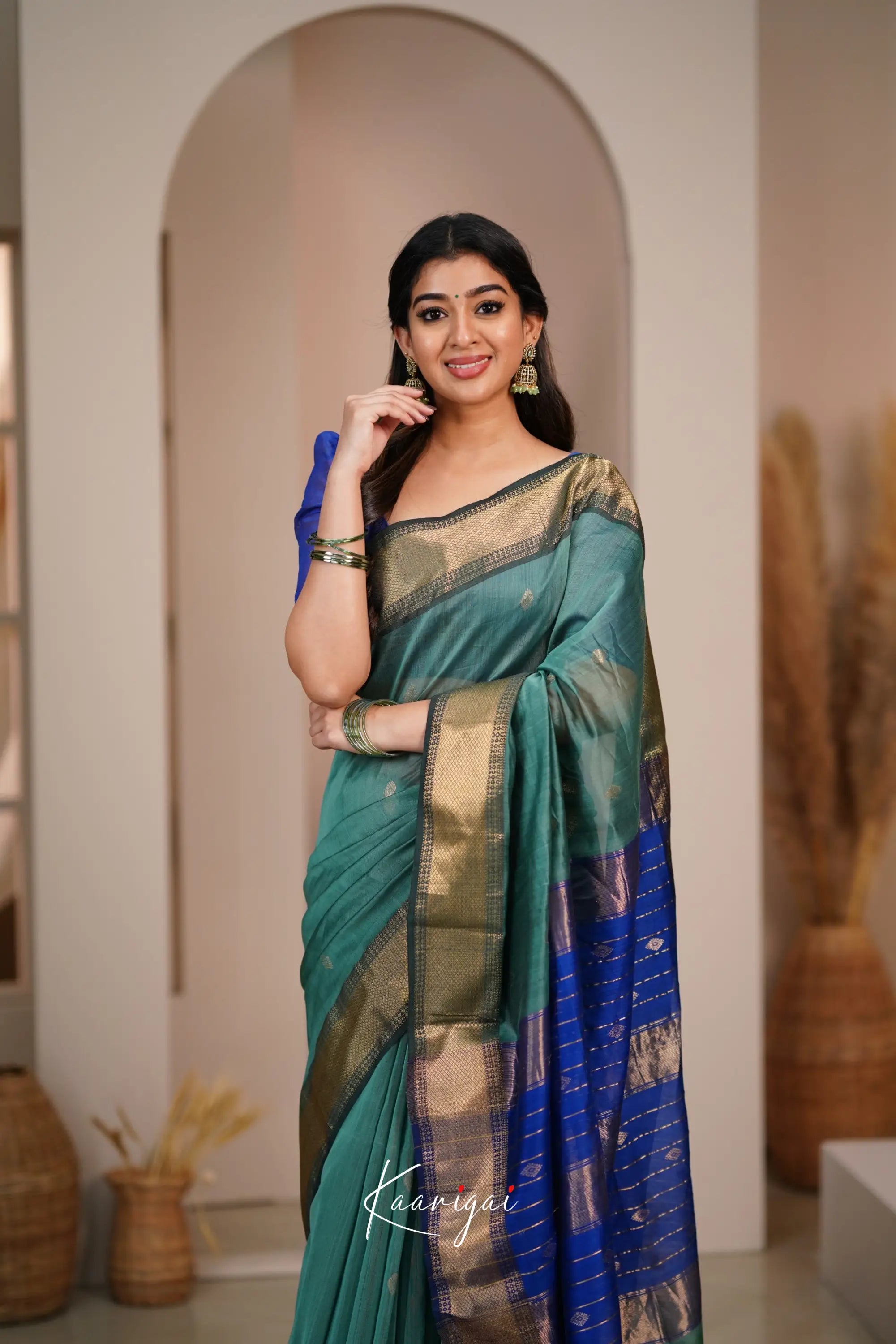 Maanvi Maheswari Silk Cotton Saree - Teal Blue And Royal Sarees