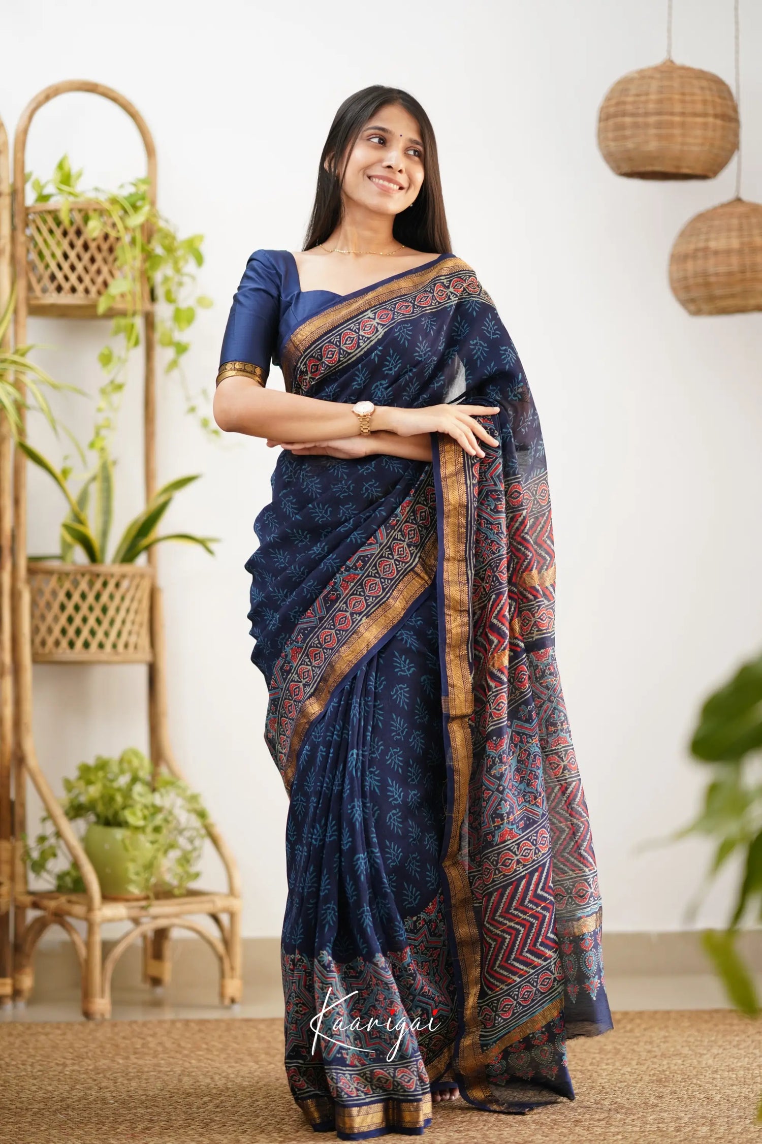 Mayuri Maheswari Silk Cotton Saree - Navy Blue Sarees