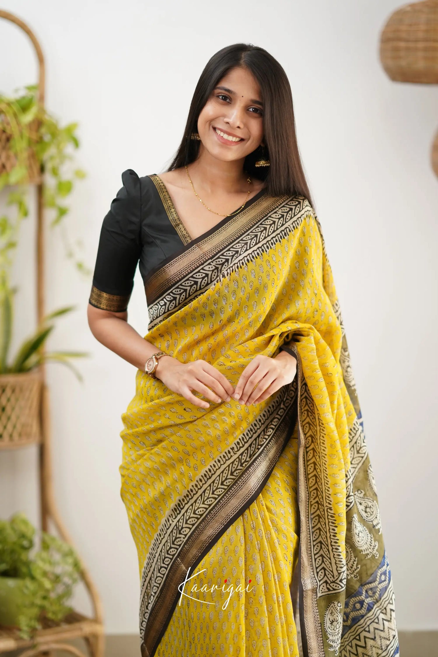 Mayuri Maheswari Silk Cotton Saree - Yellow And Black Sarees