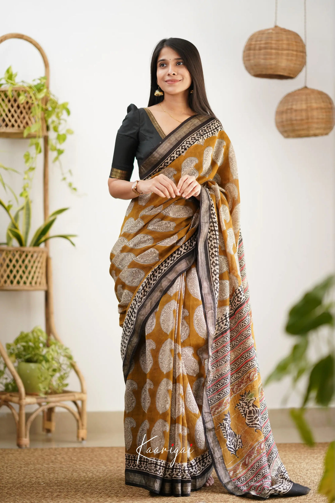 Mayuri Maheswari Silk Cotton Saree - Yellow Ochre And Black Sarees