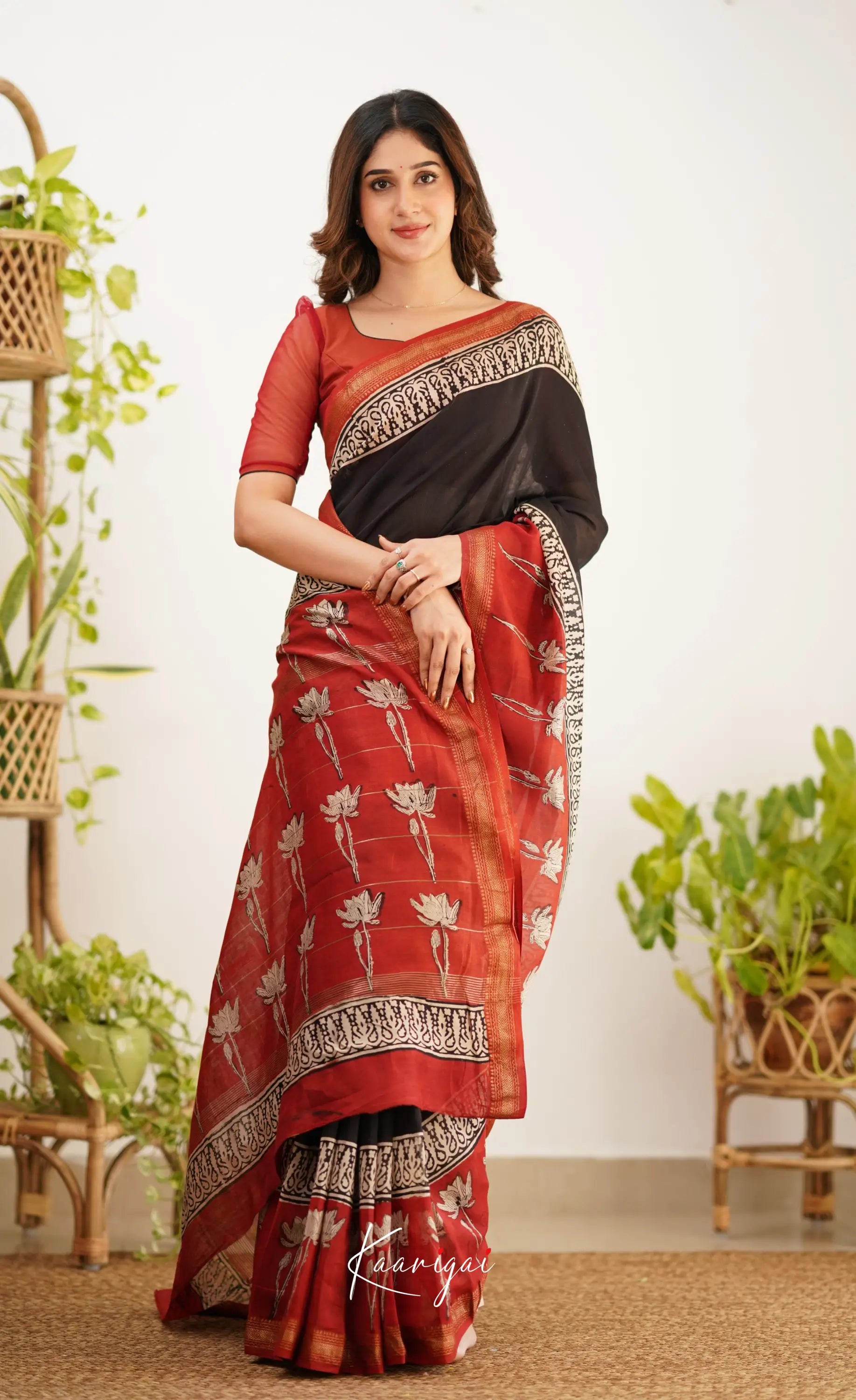 Mayuri Maheswari Saree - Black And Red Sarees