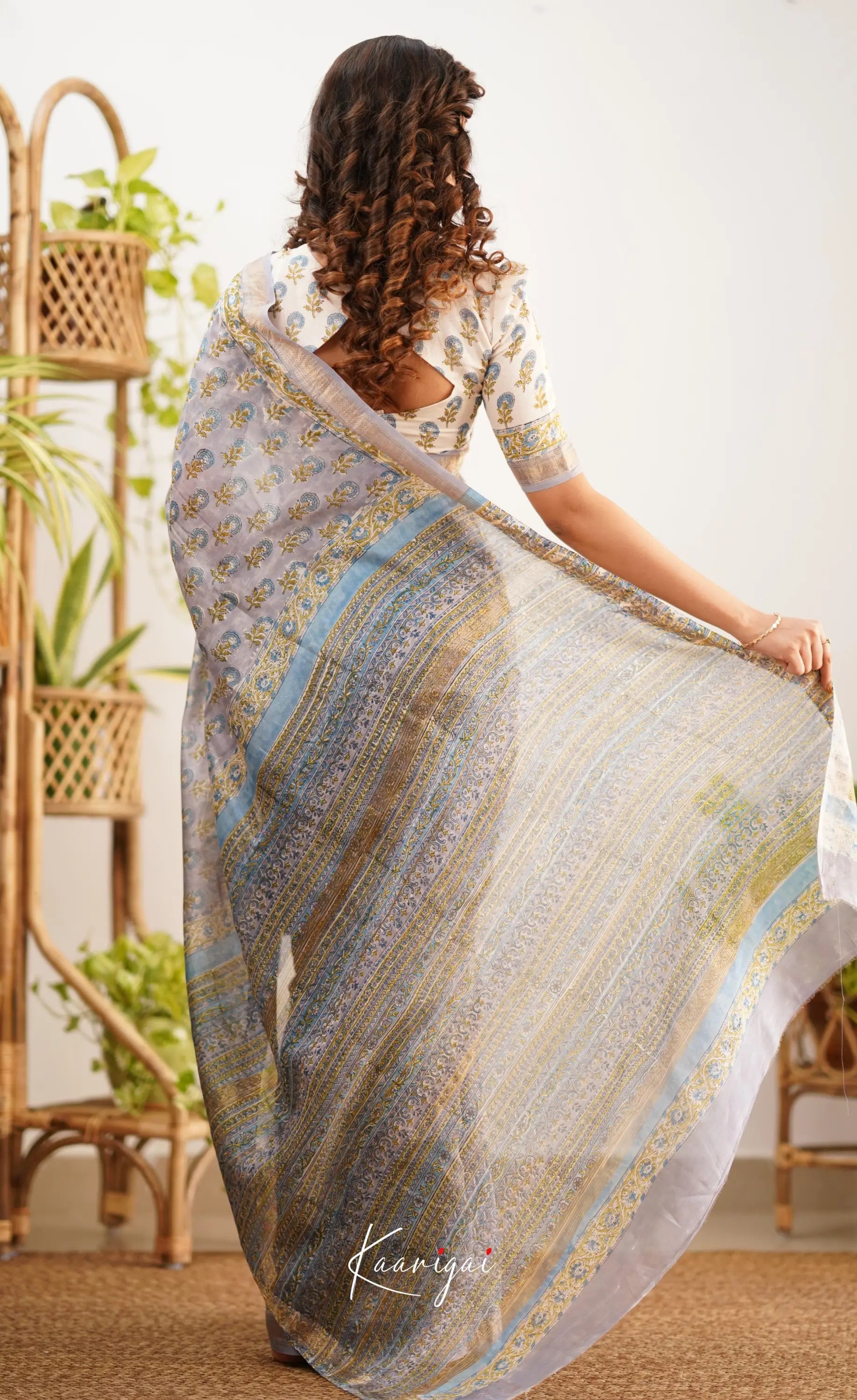 Mayuri Maheswari Saree - Grey And Yellow Sarees