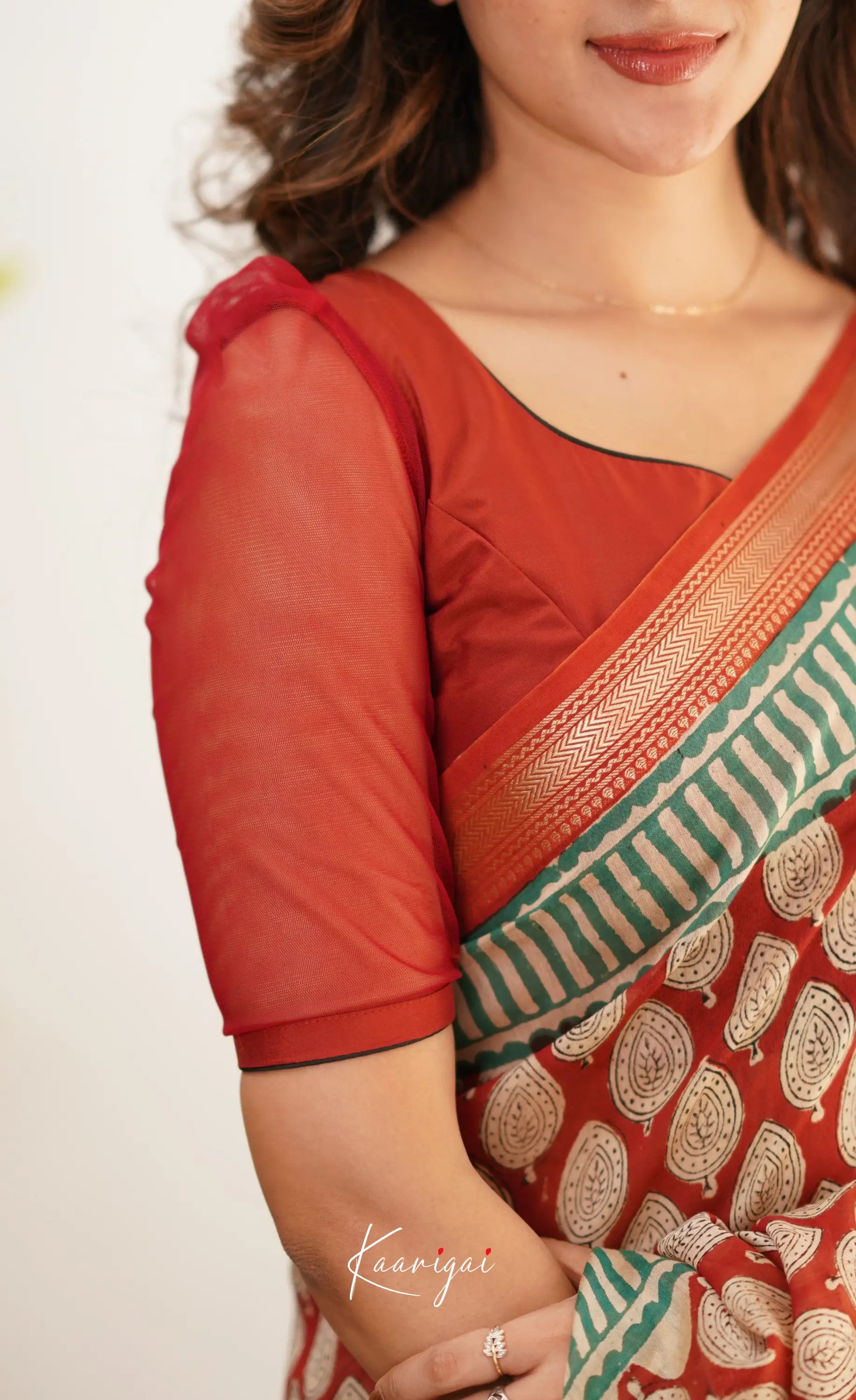 Mayuri Maheswari Saree - Red And Green Sarees