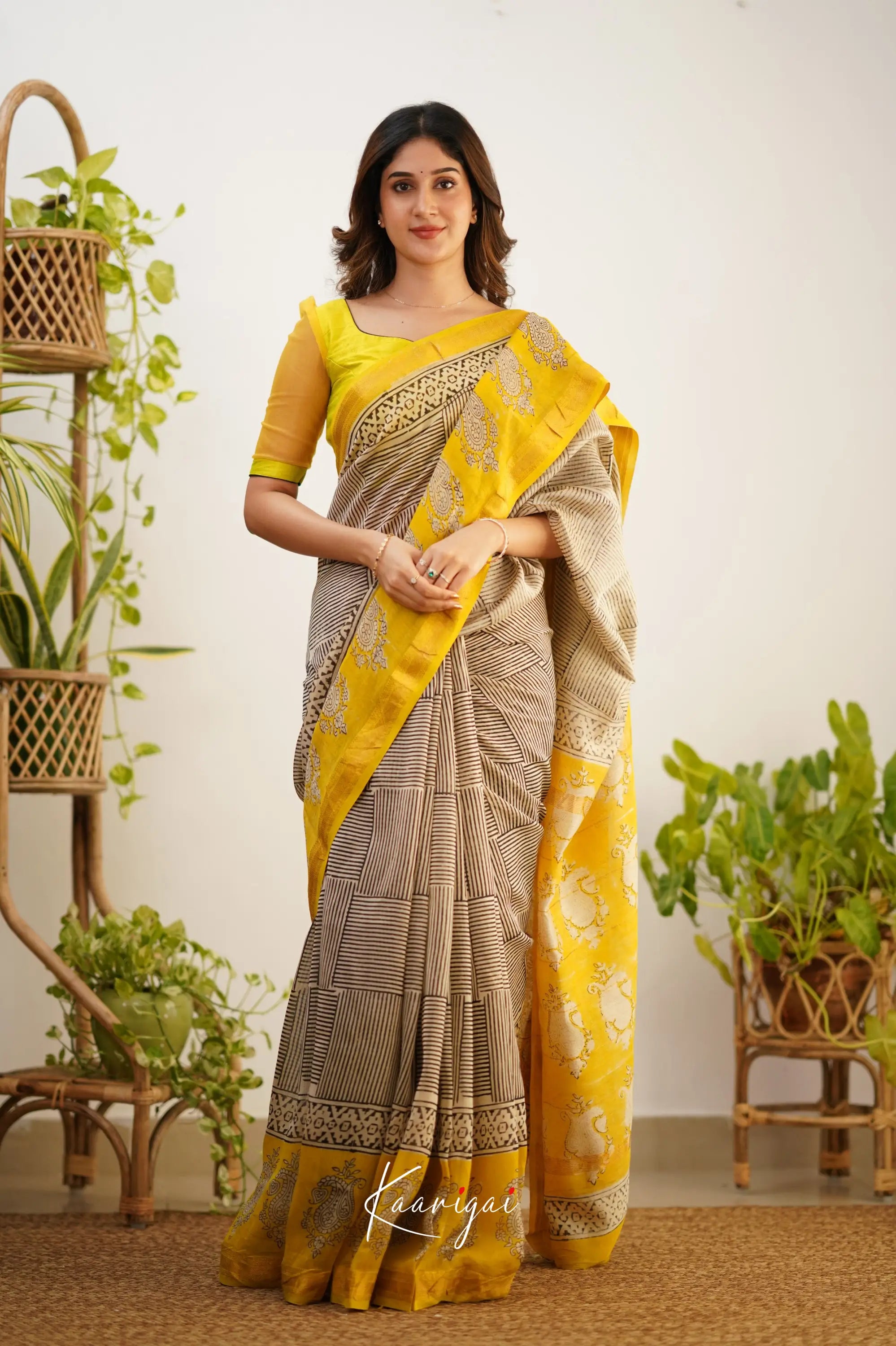 Mayuri Maheswari Saree - White And Yellow Sarees