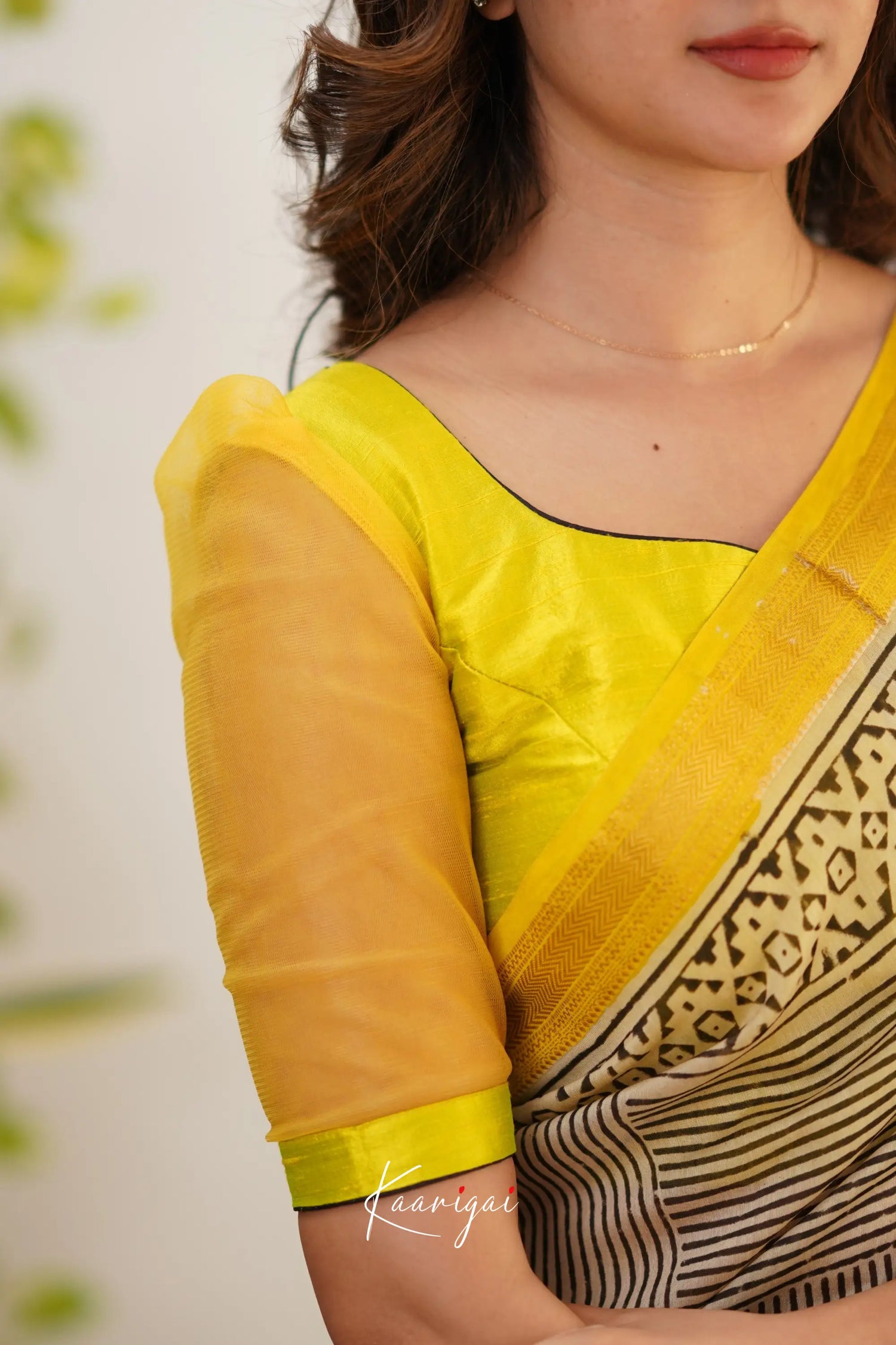 Mayuri Maheswari Saree - White And Yellow Sarees