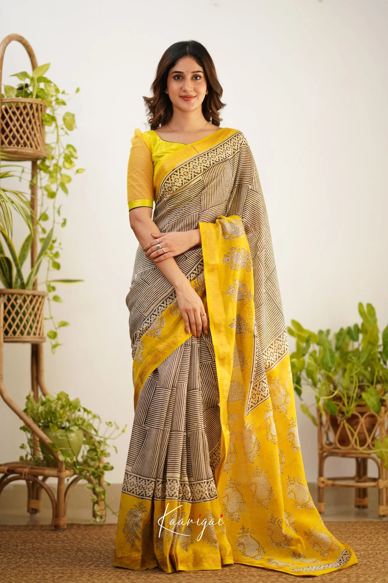 Mayuri Maheswari Saree - White And Yellow Sarees