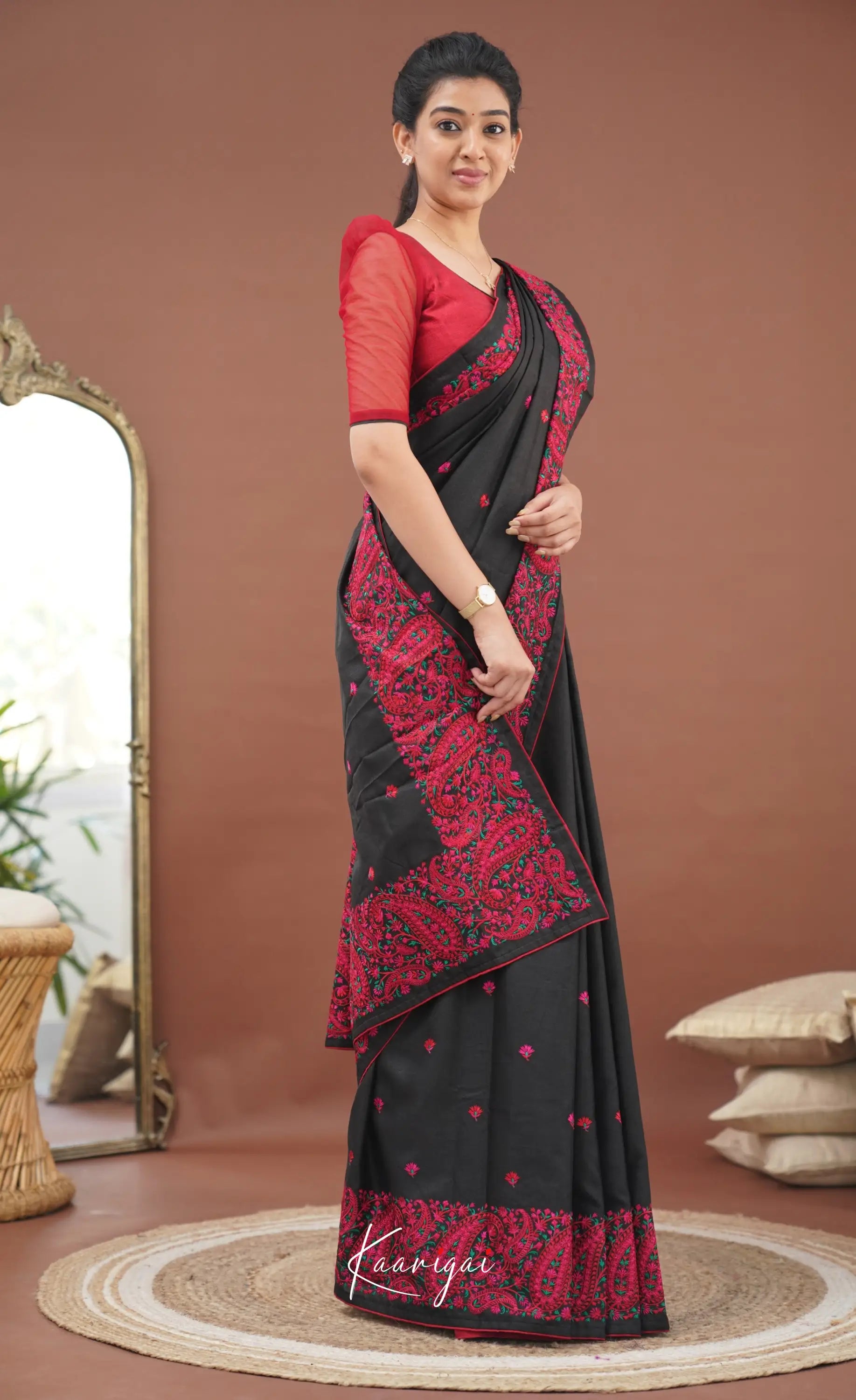 Nakshatra Semi Tissue Saree - Black And Red Sarees