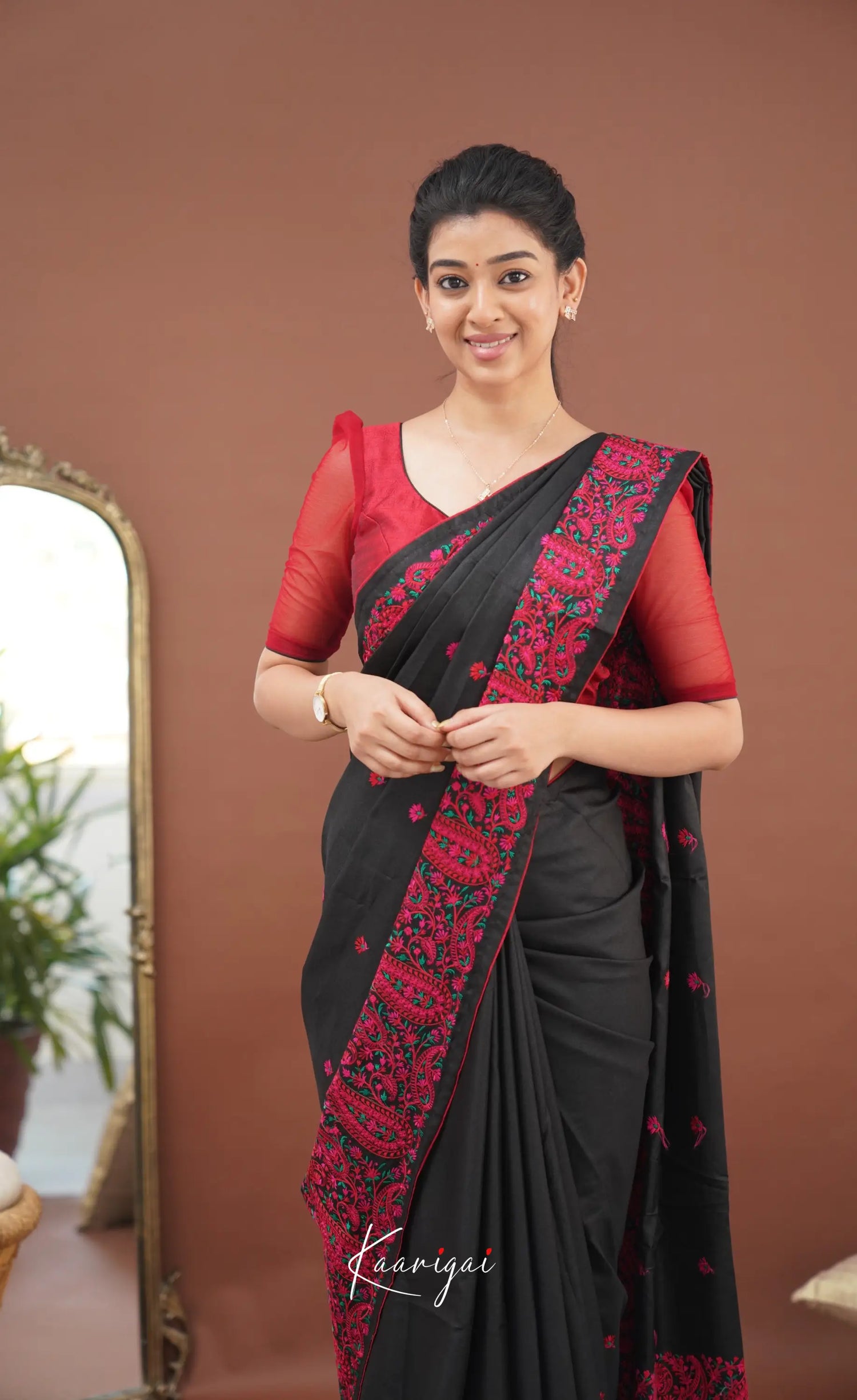 Nakshatra Semi Tissue Saree - Black And Red Sarees