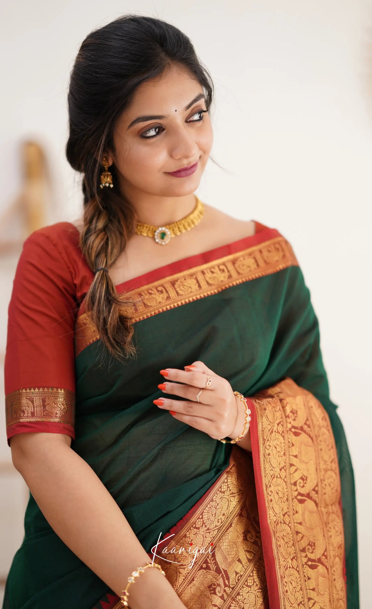 Nalinam - Dark Green And Reddish Maroon Cotton Saree Sarees