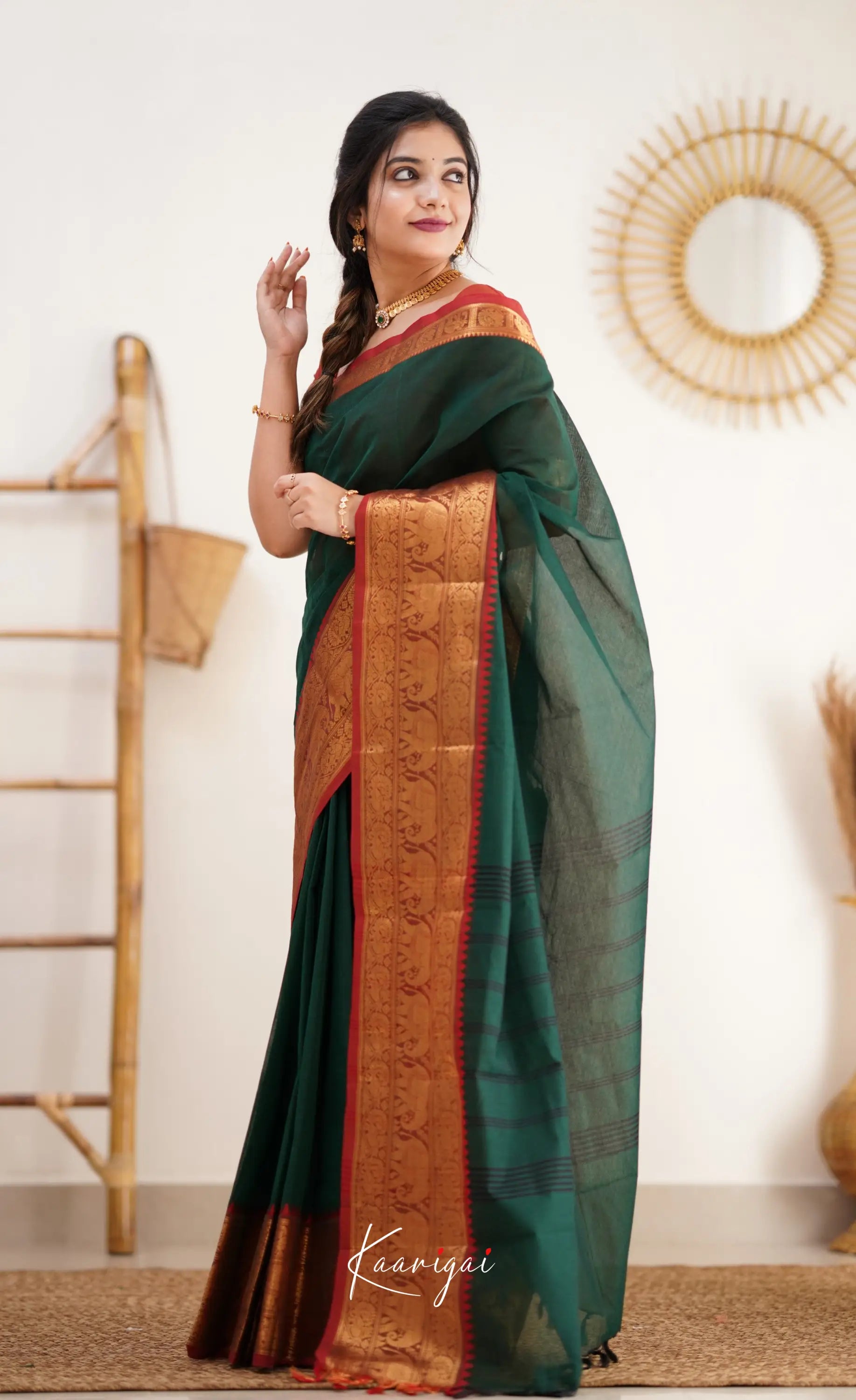 Nalinam - Dark Green And Reddish Maroon Cotton Saree Sarees