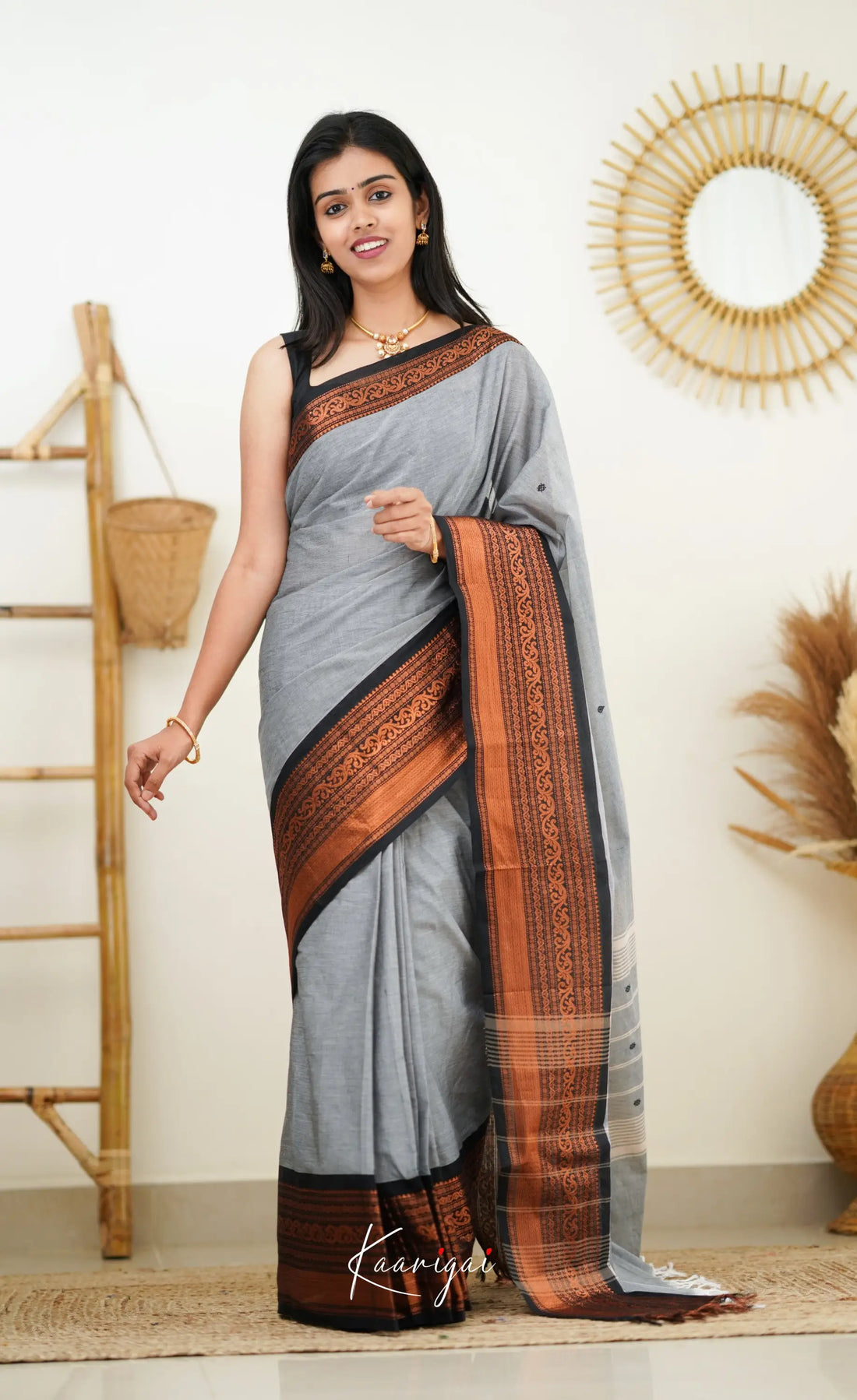 Nalinam - Grey Cotton Saree Sarees