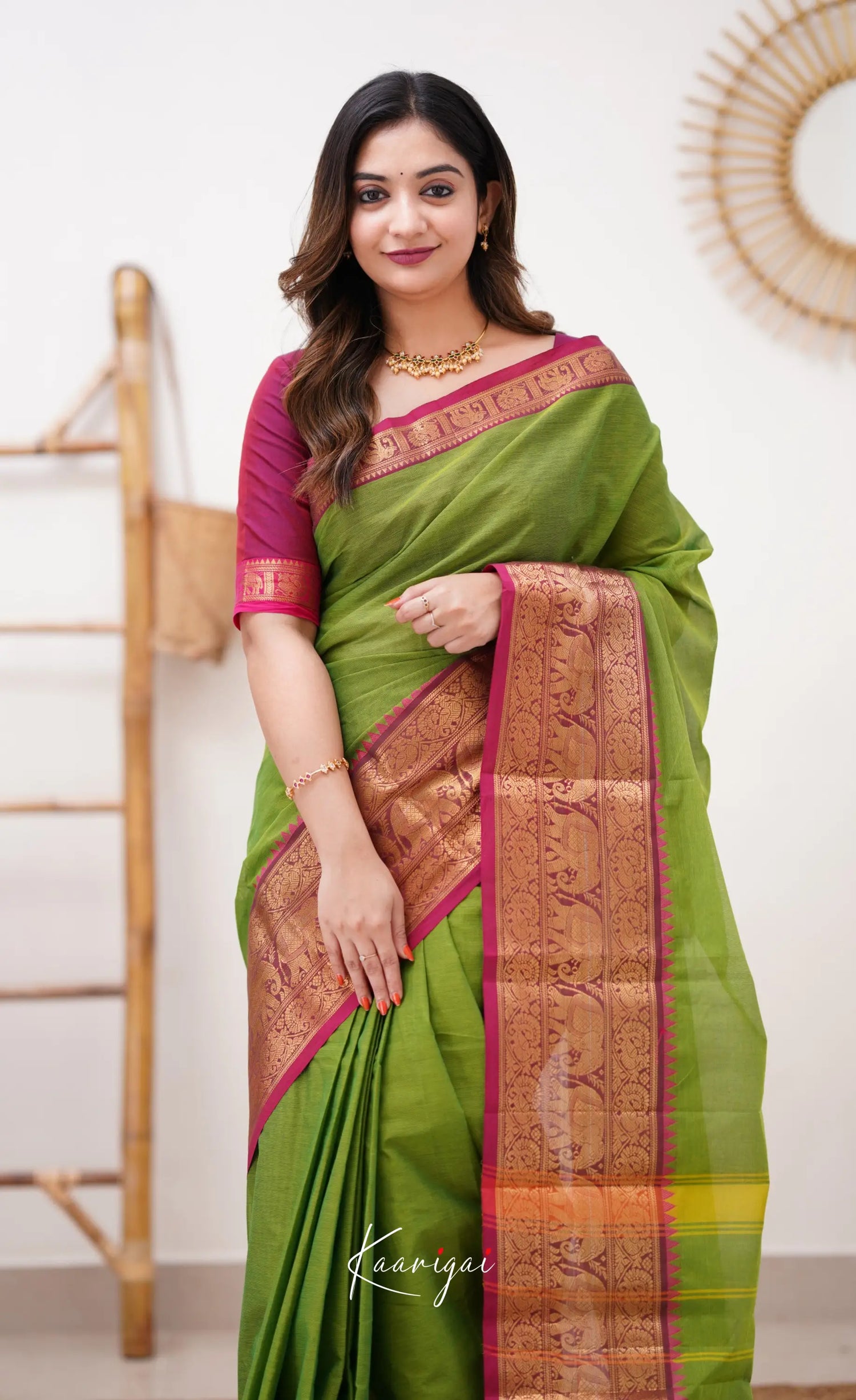 Nalinam - Parrot Green And Pinkish Magenta Cotton Saree Sarees