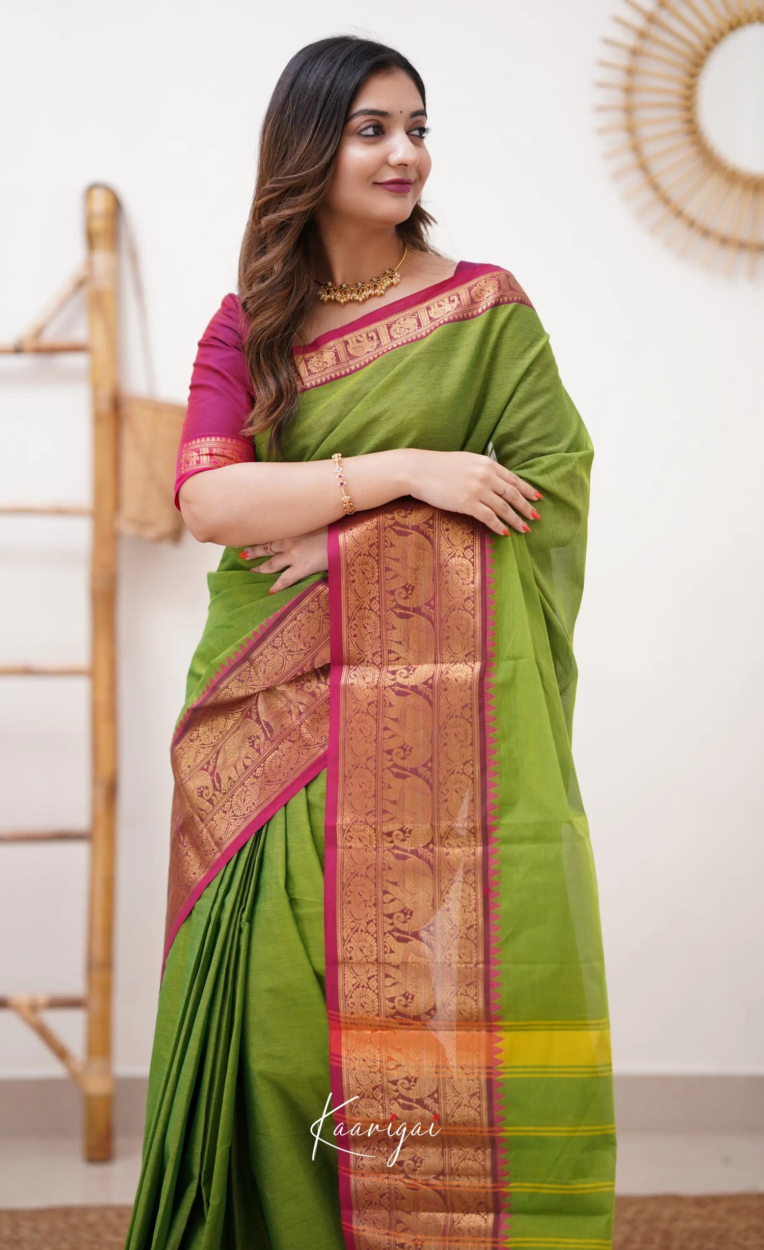 Nalinam - Parrot Green And Pinkish Magenta Cotton Saree Sarees