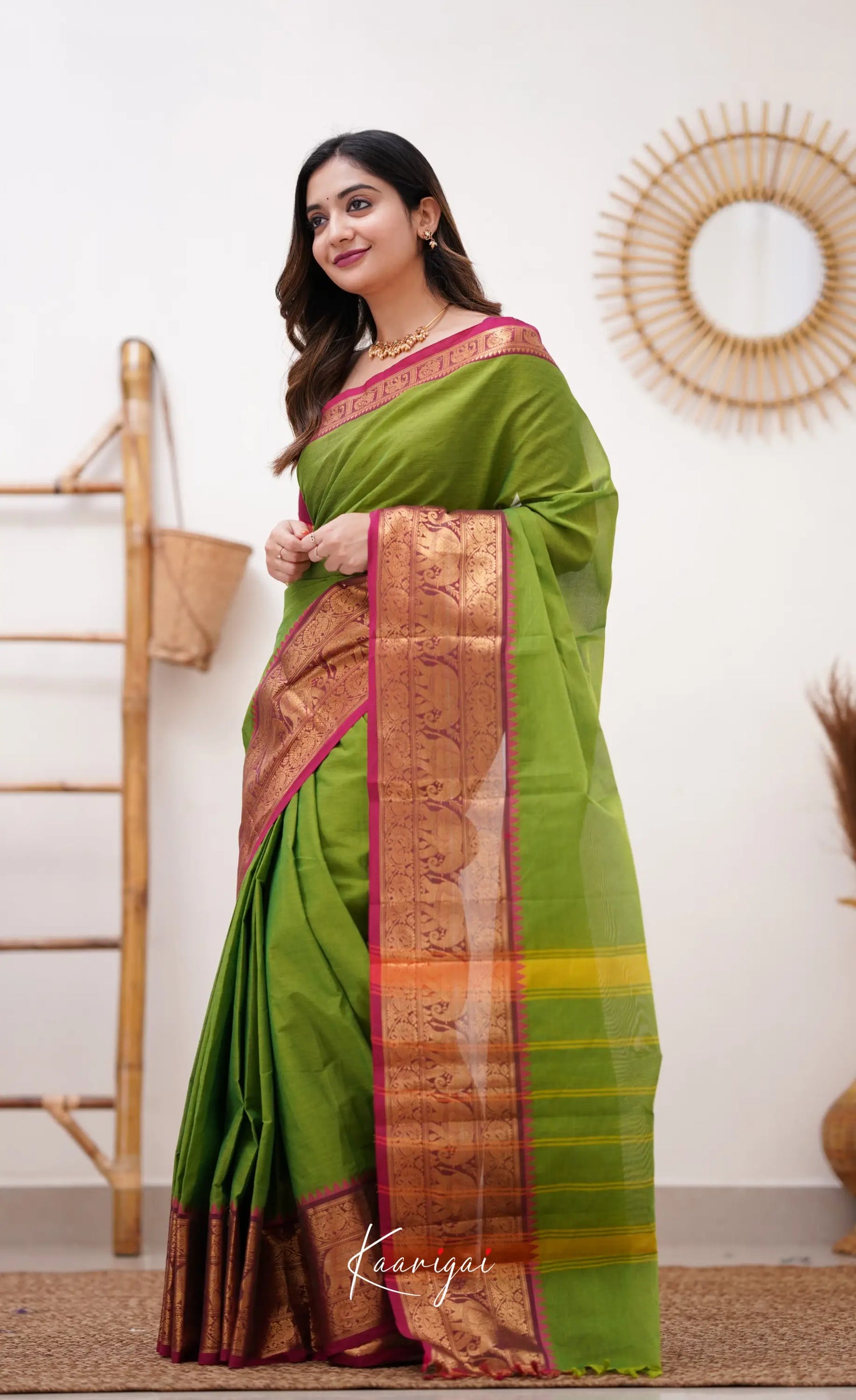 Nalinam - Parrot Green And Pinkish Magenta Cotton Saree Sarees