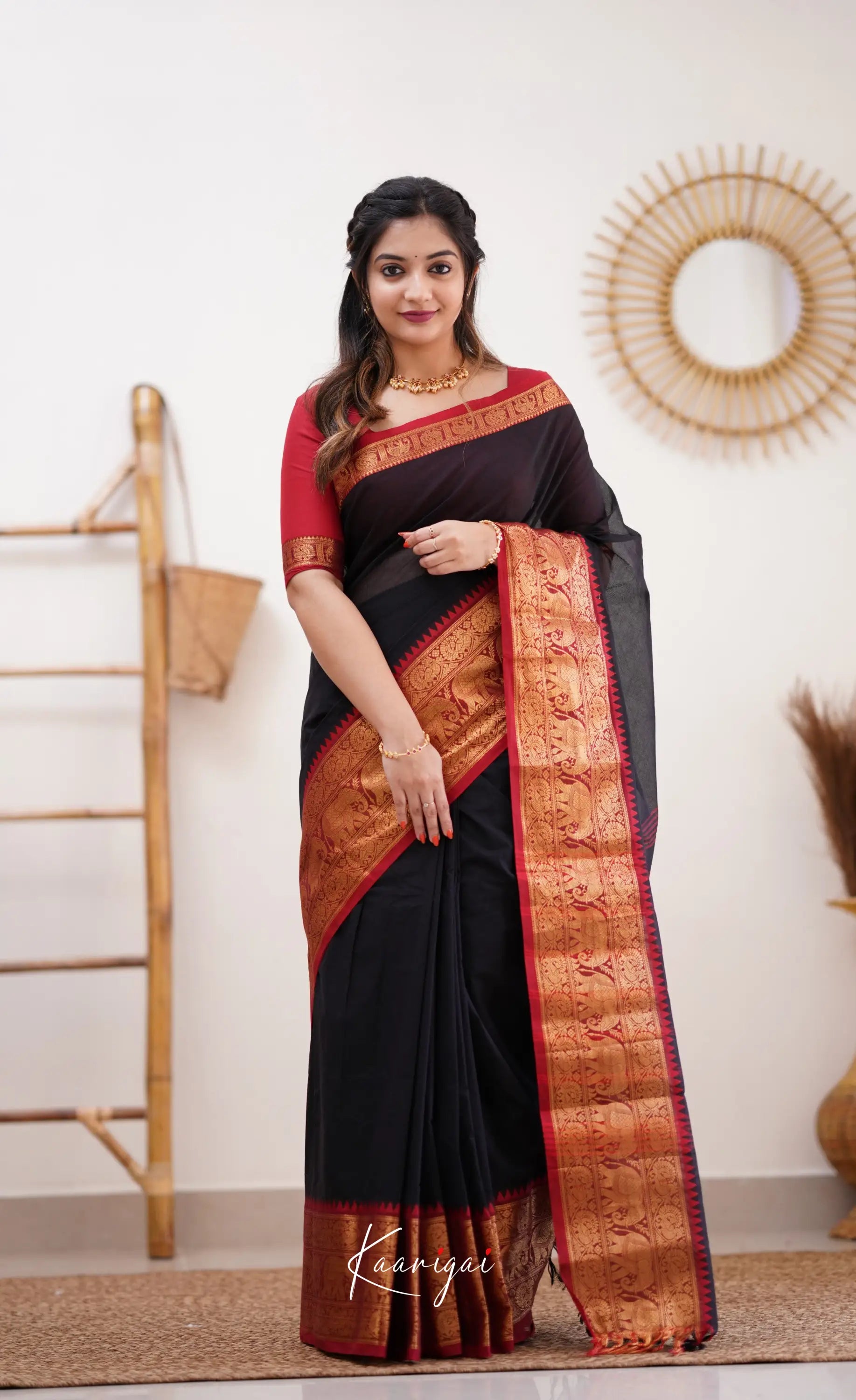 Nalinam - Red And Black Cotton Saree Sarees