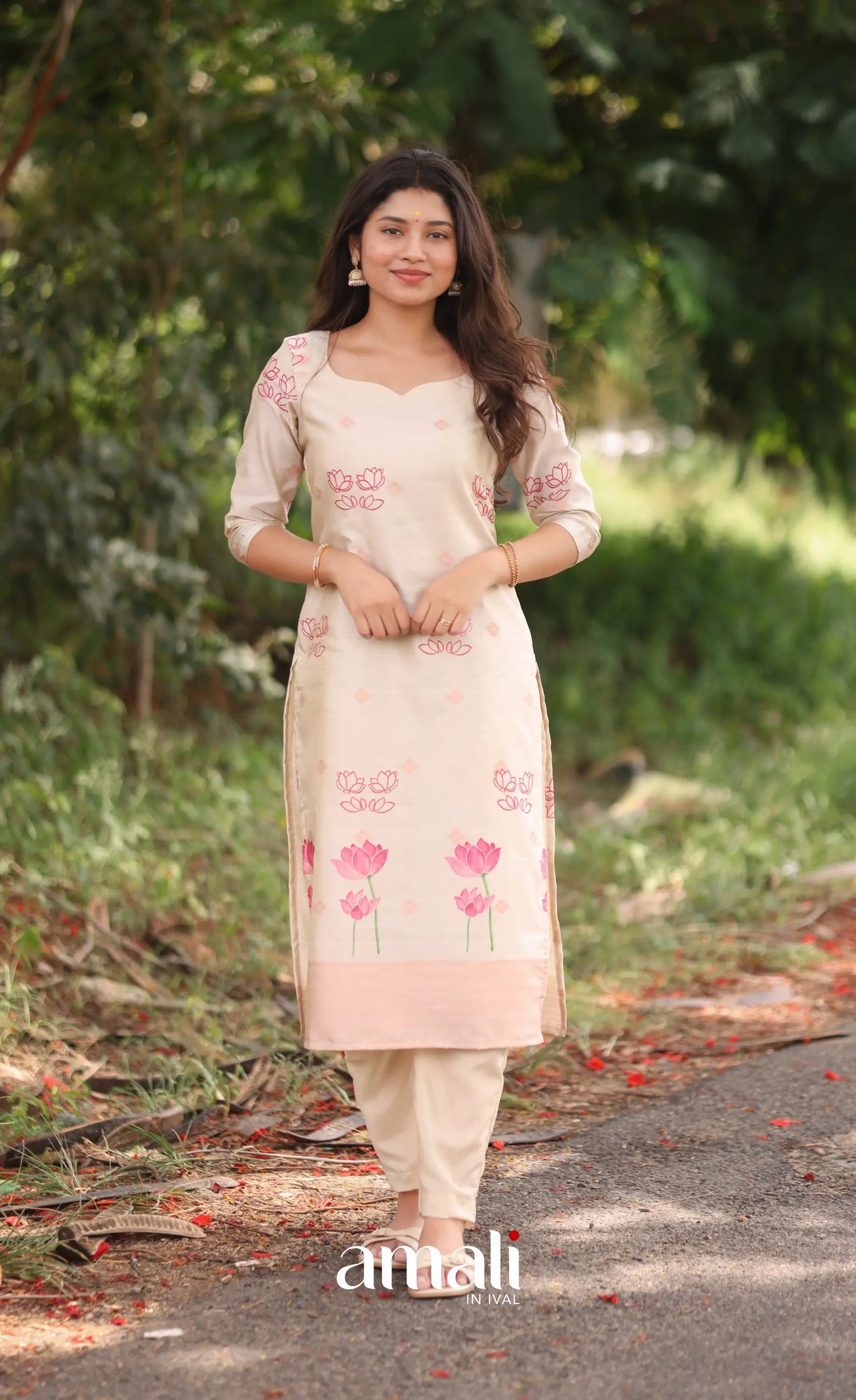 Off-white and Pinkish peach Blended Silk Salwar - salwar
