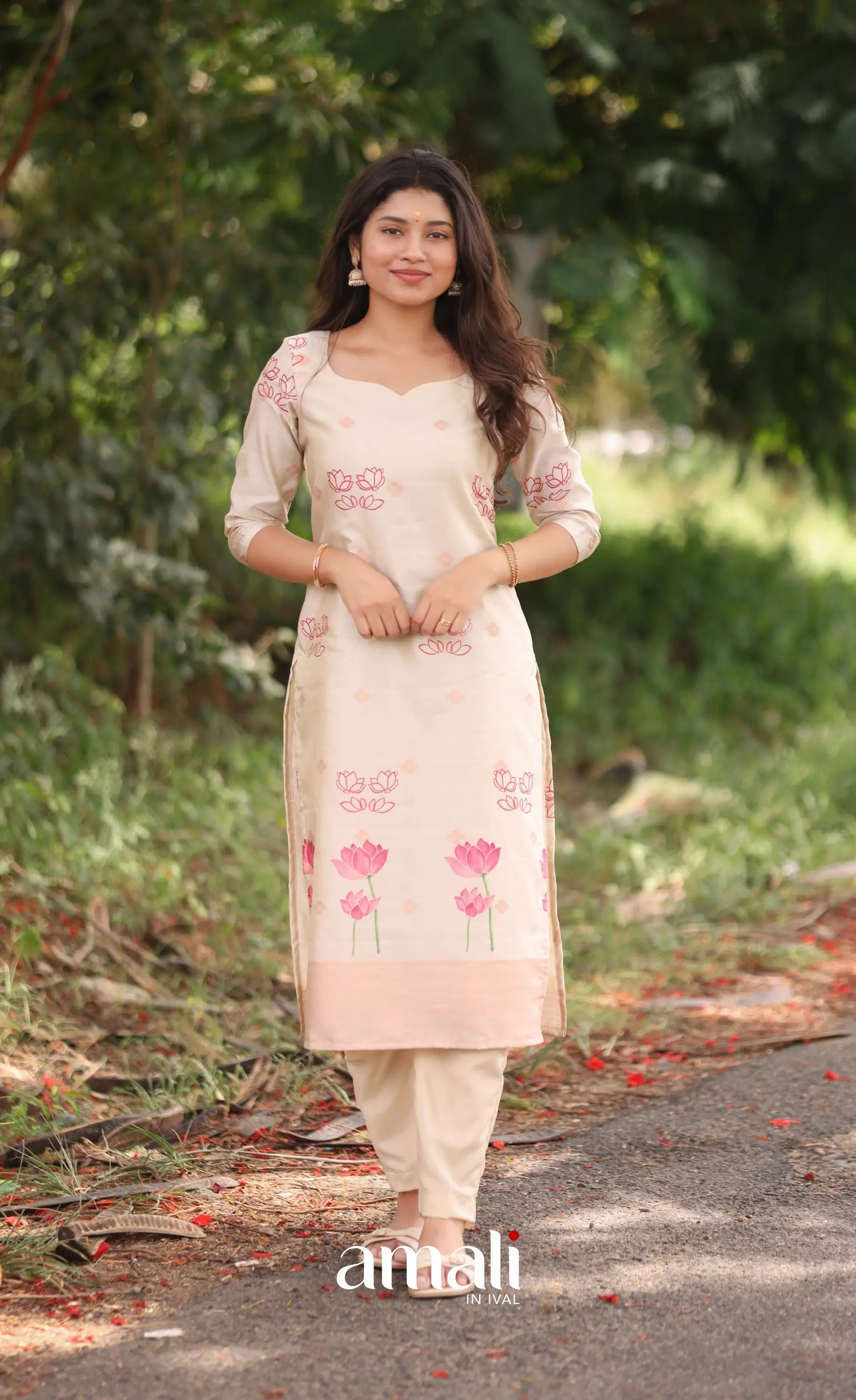Off-white and Pinkish peach Blended Silk Salwar - salwar