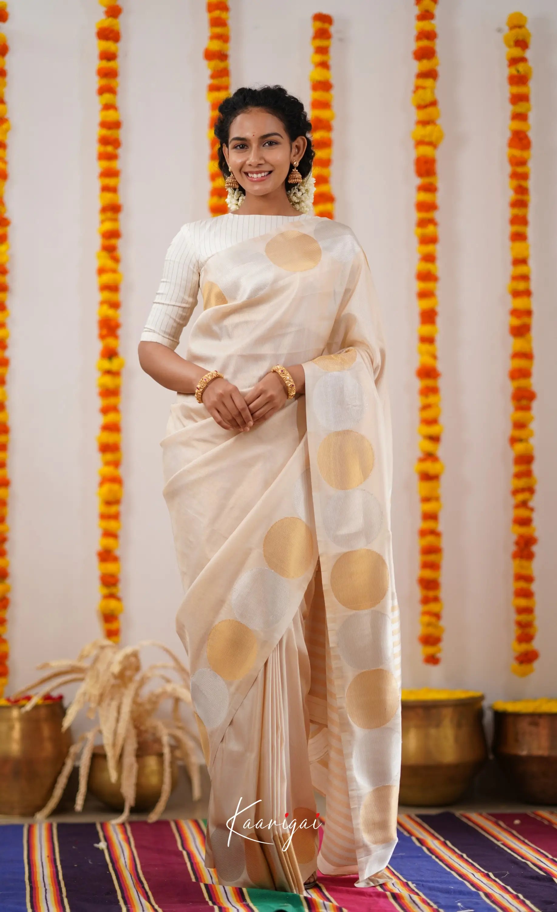 Omana Blended Silk Saree - White And Gold Sarees