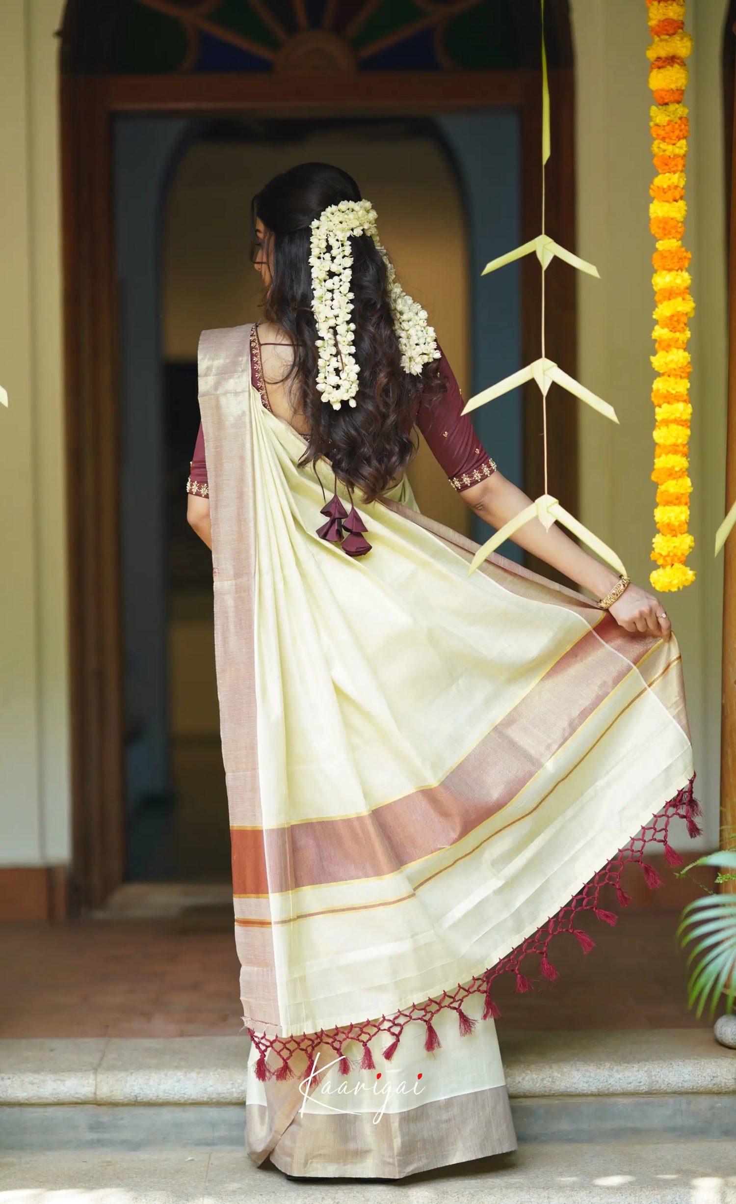 Omana Cotton Saree - Cream White And Maroon Sarees