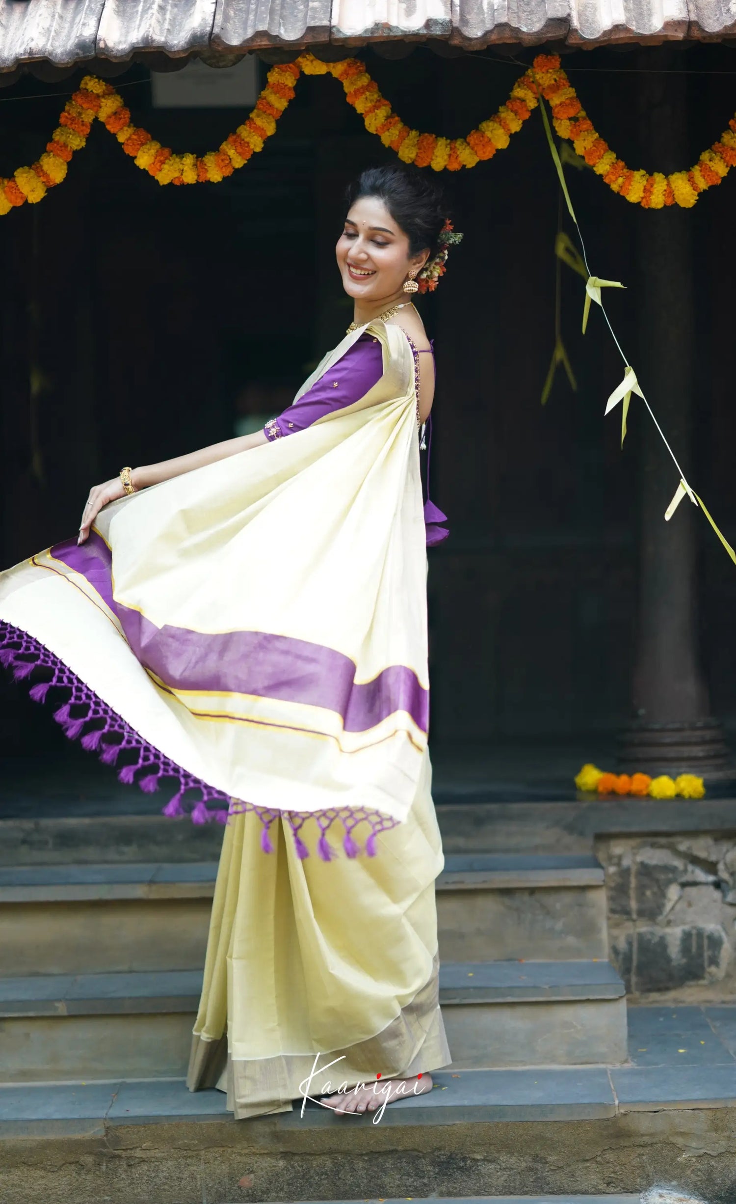 Omana Cotton Saree - Cream White And Purple Sarees