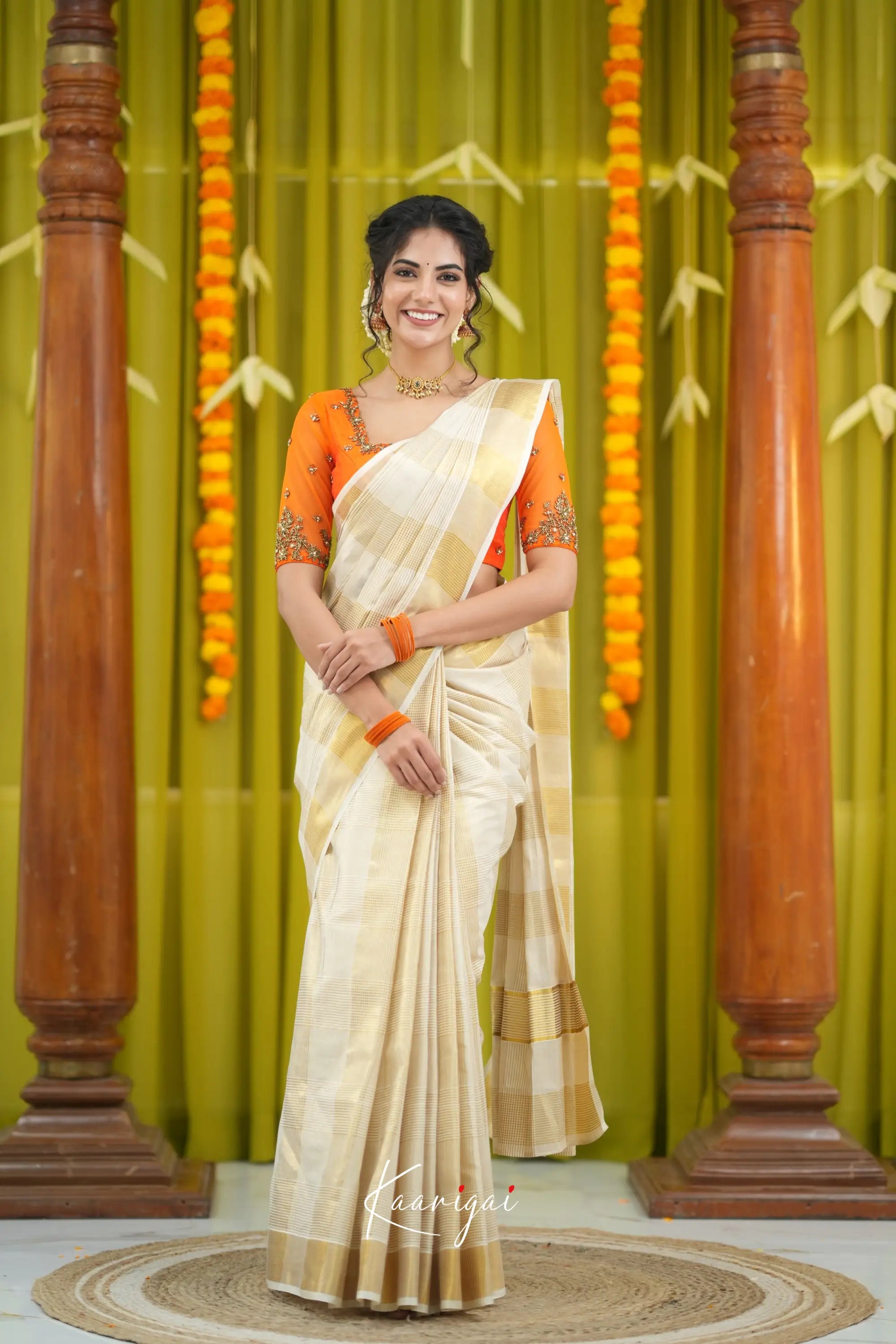 Omana Tissue Cotton Saree Offwhite and Gold – Ivalinmabia