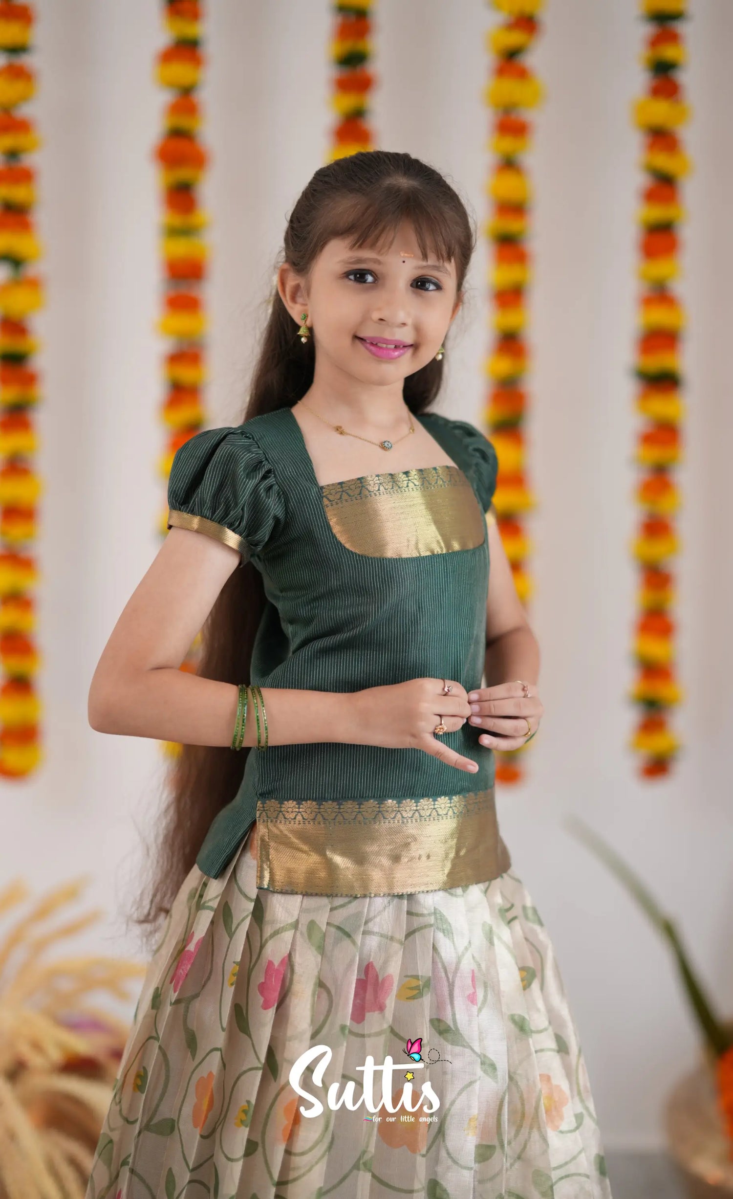 Organza Pavadai Sattai - Offwhite And Dark Green Kids-Suttis