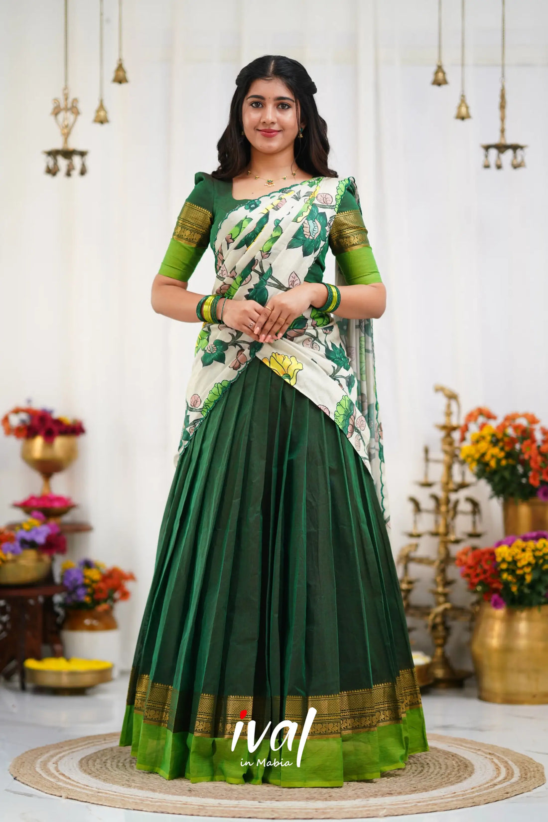Padmaja Cotton Half Saree - Dark Green And Leaf Sarees