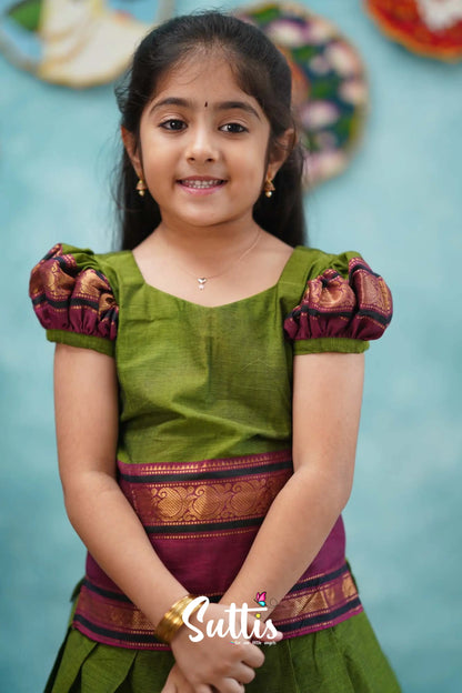 Padmaja - Green And Magenta Pink Pavadai Sattai Kids-Suttis