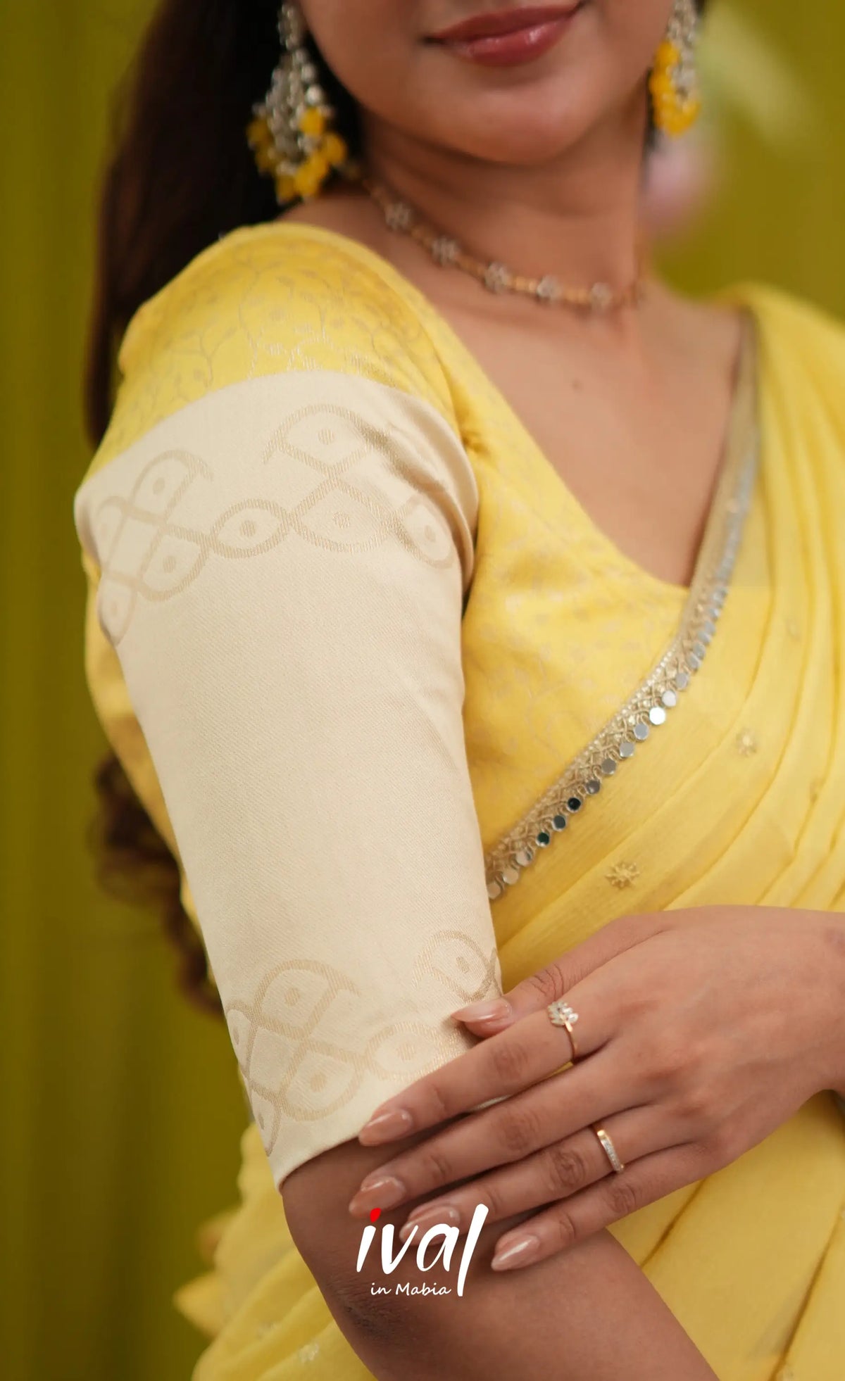 Padmakshi Blended Silk Halfsaree - Pastel Yellow and Off White - Half Sarees