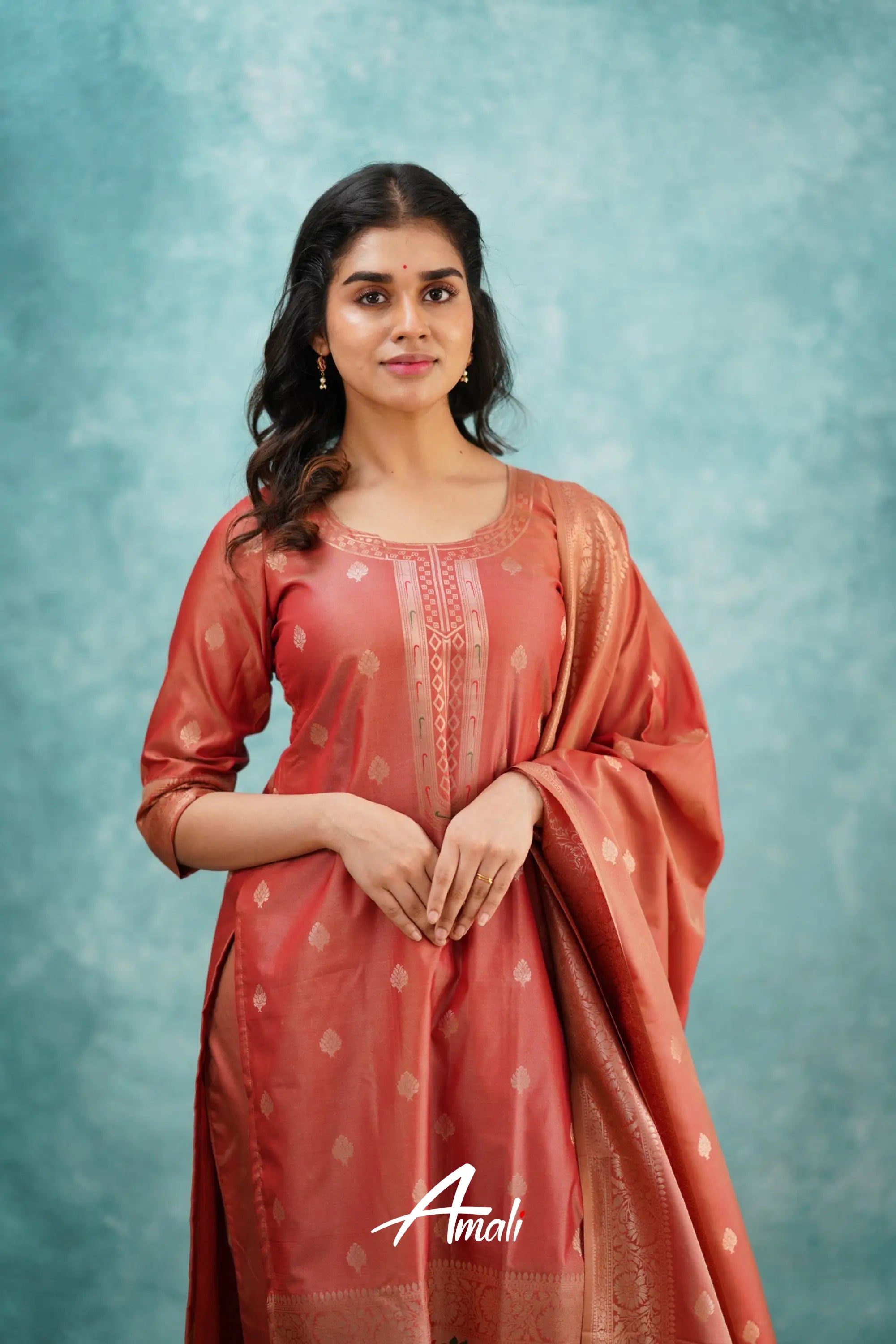 Sanvi - Peach Blended Paithani Silk Salwar Salwar