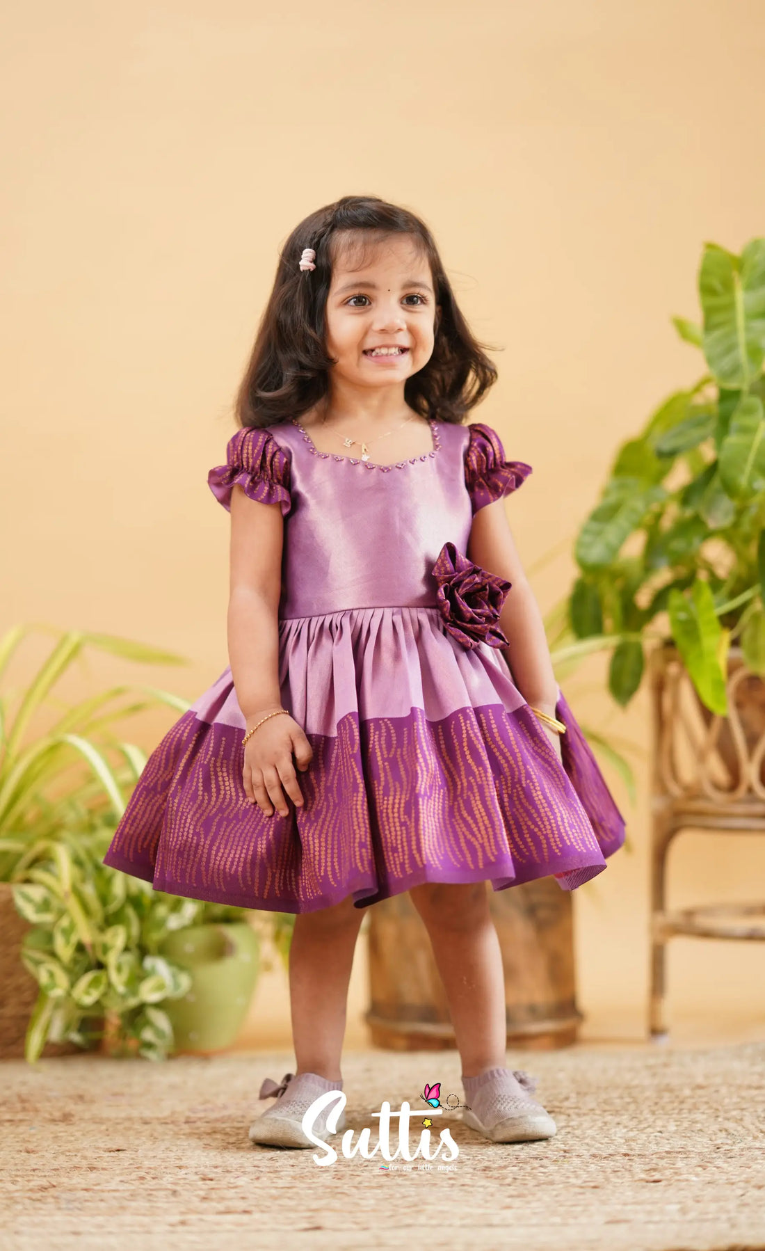 Latest long frocks for kids best sale