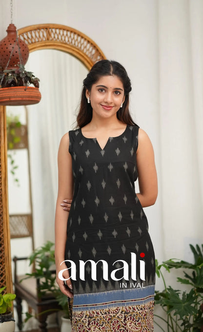 Priyo co-ord set- Black and Blue Cotton Straight Kurti with Pant - salwar