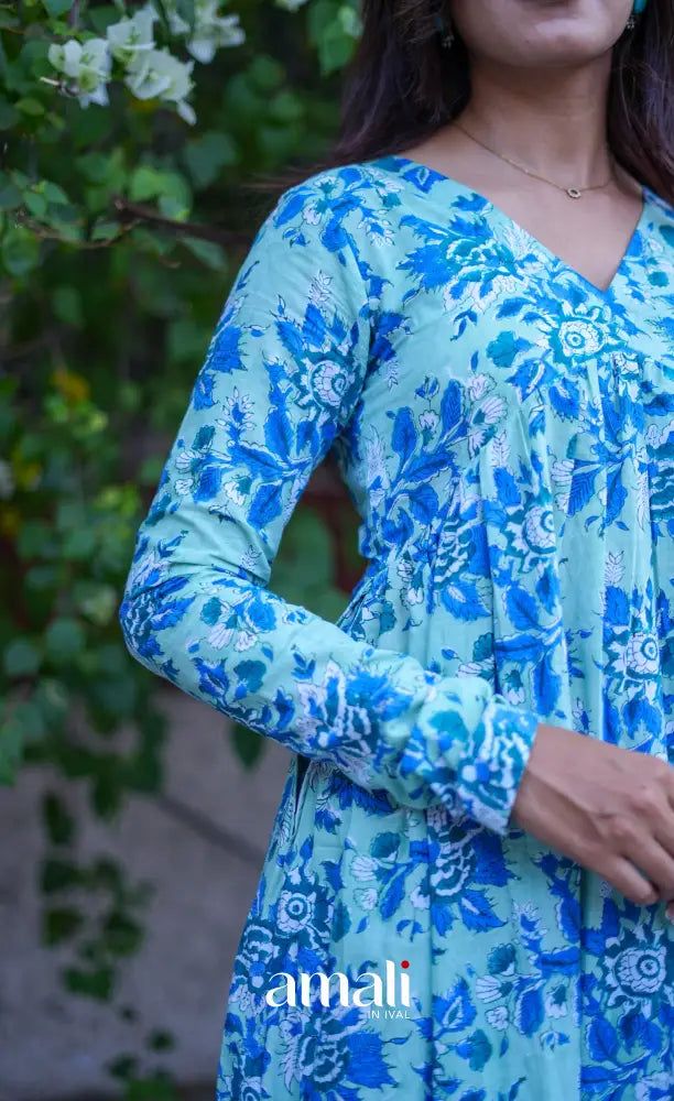 Priyo - Light blue Jaipur Print Cotton A-line kurti and pant - salwar
